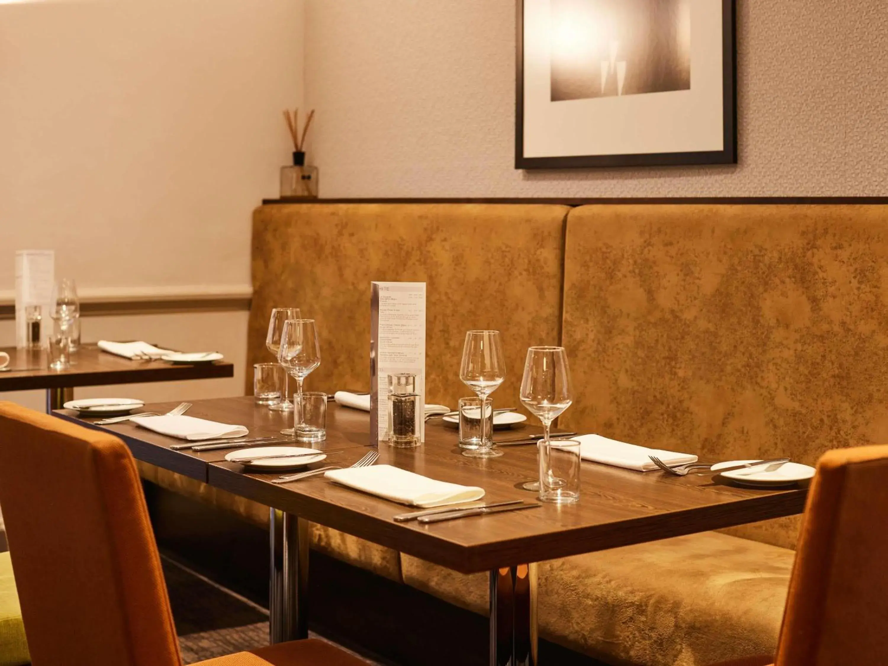 Restaurant/places to eat in Mercure Northampton Restaurant/places to eat in Mercure Northampton