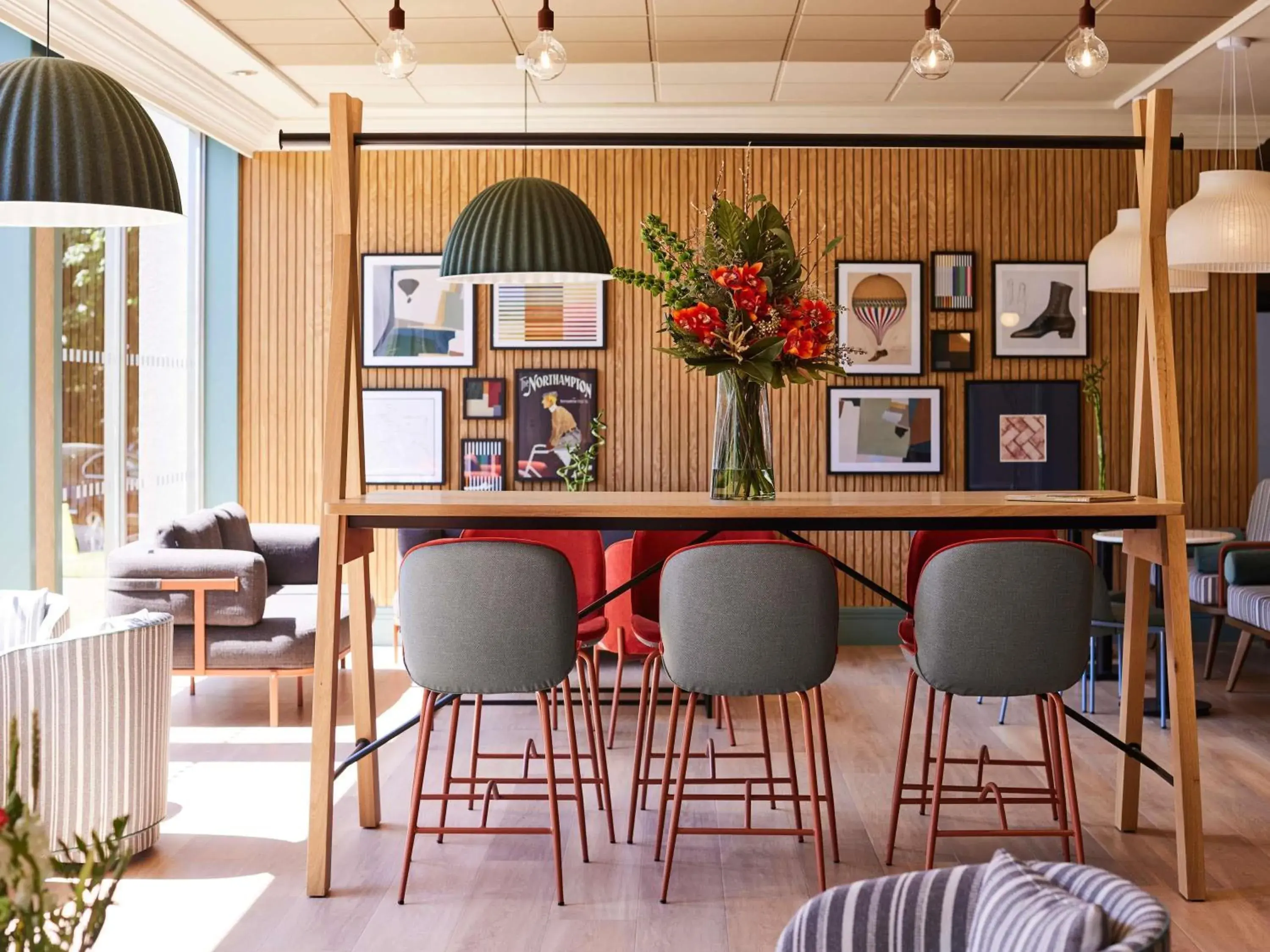 Property building in Mercure Northampton Property building in Mercure Northampton