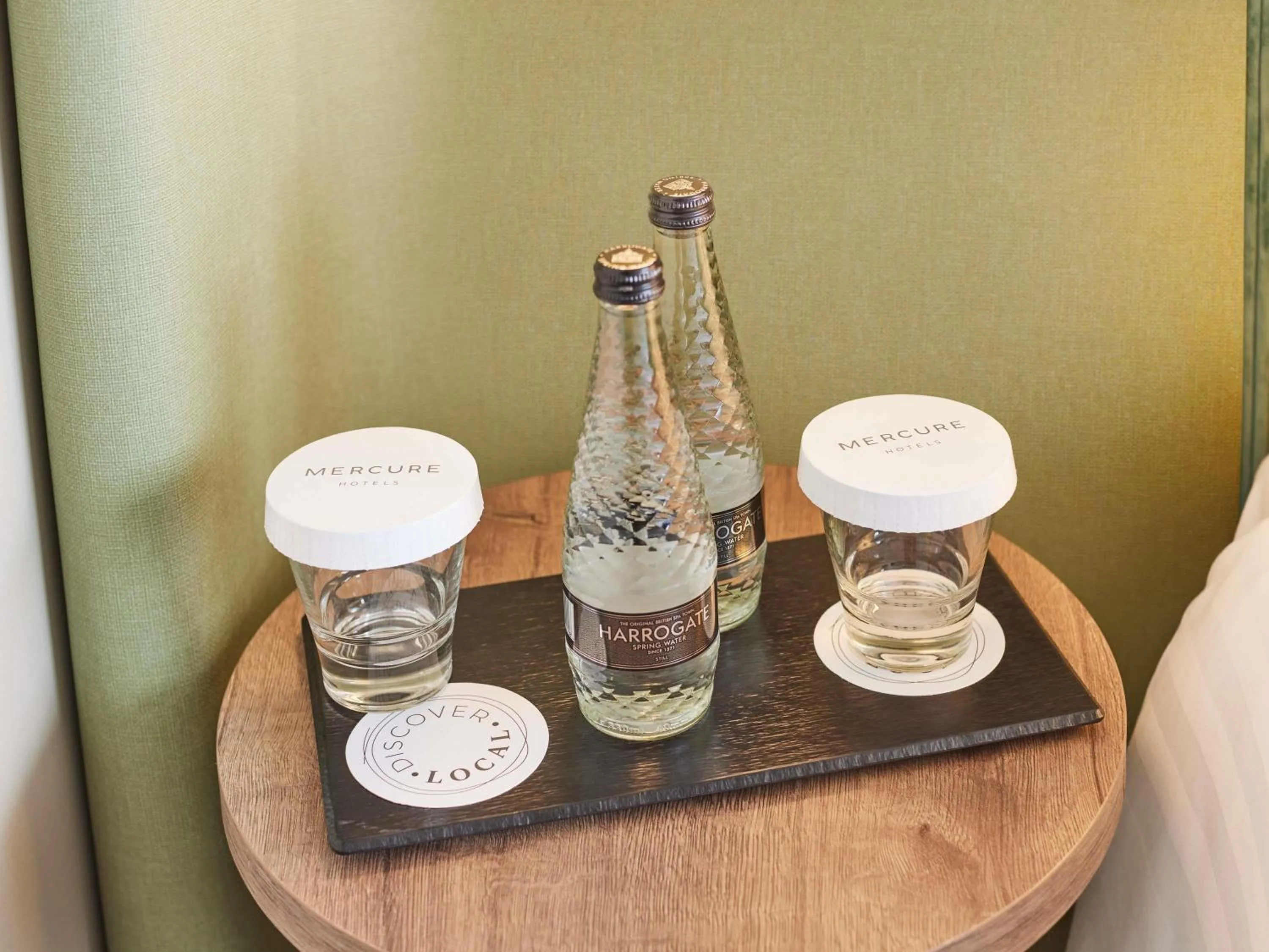 Bedroom in Mercure Northampton