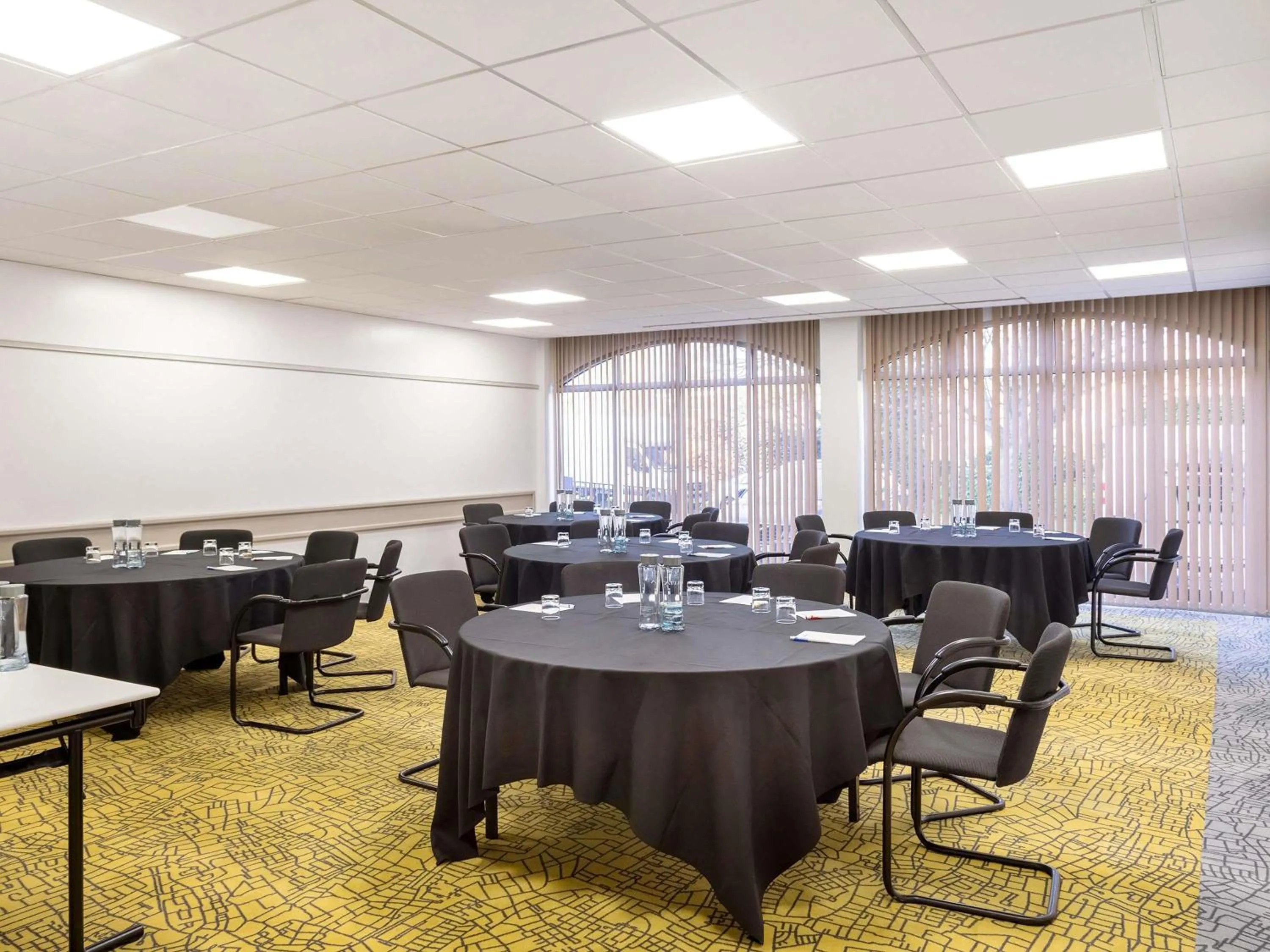 Meeting/conference room in Mercure Northampton