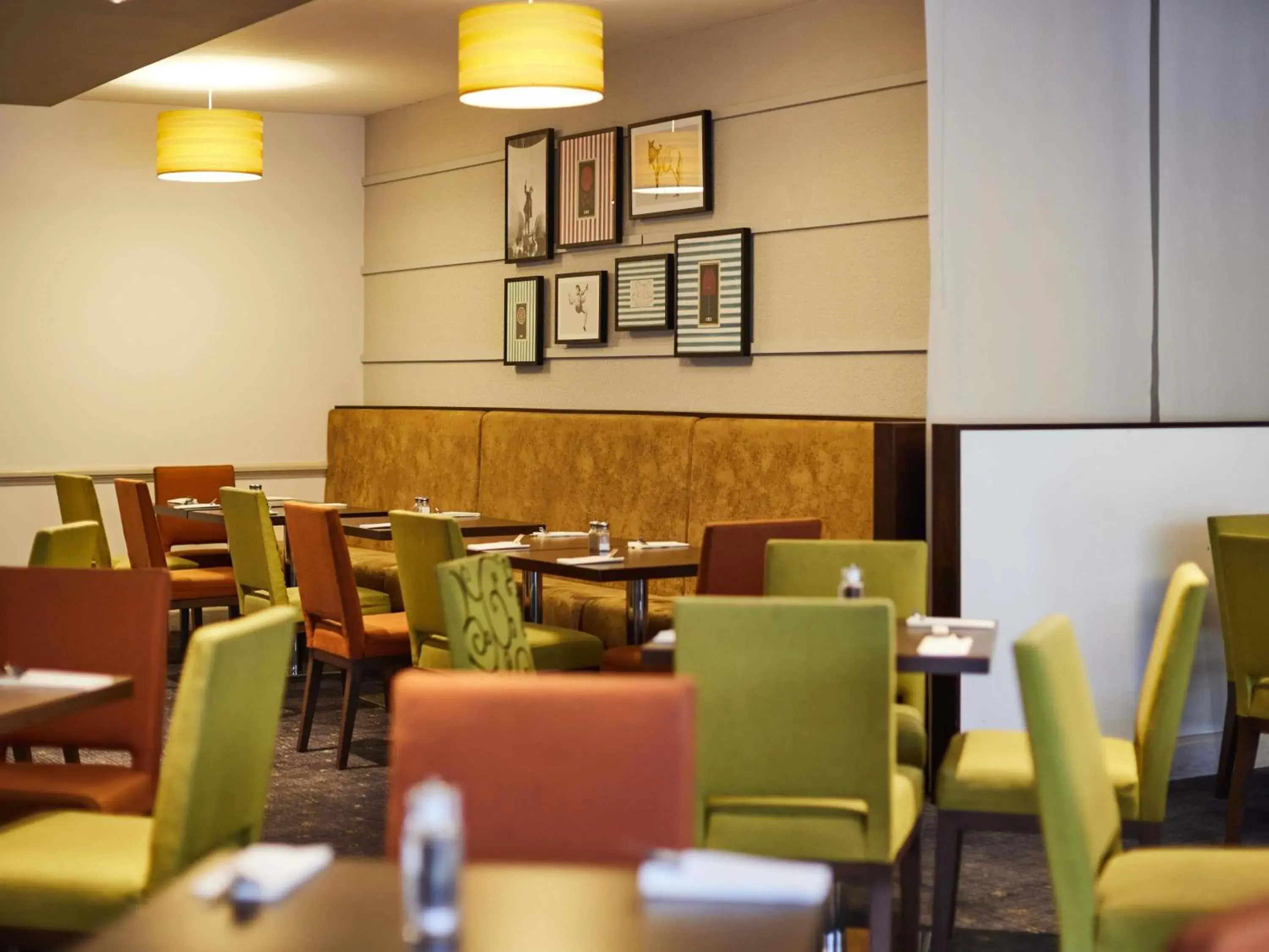 Restaurant/places to eat in Mercure Northampton Restaurant/places to eat in Mercure Northampton