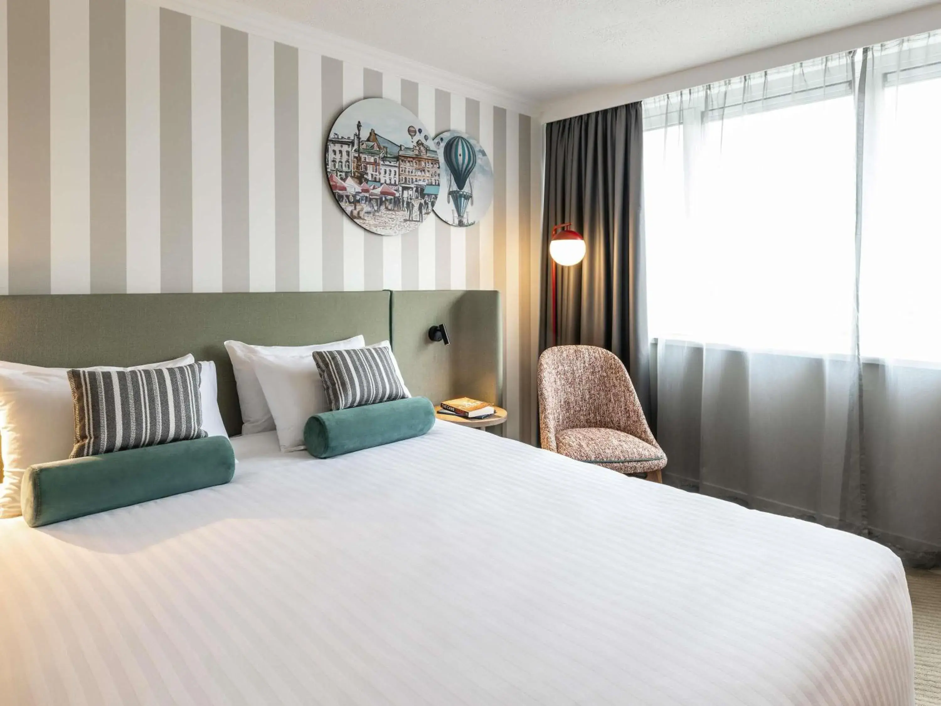 Classic Double Room in Mercure Northampton Classic Double Room in Mercure Northampton