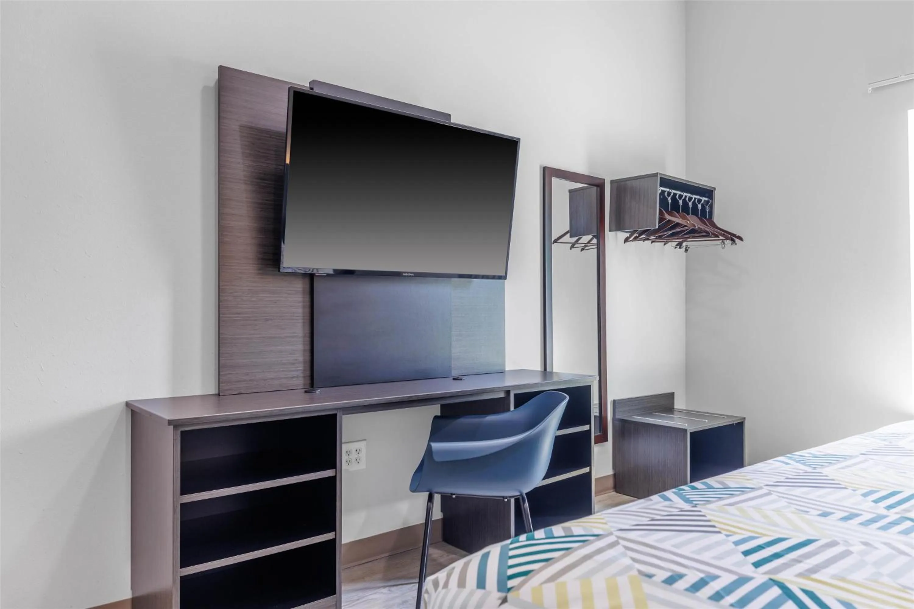 Bedroom, Bed in Motel 6 Gonzales, LA Baton Rouge Geismar Prairieville I 10