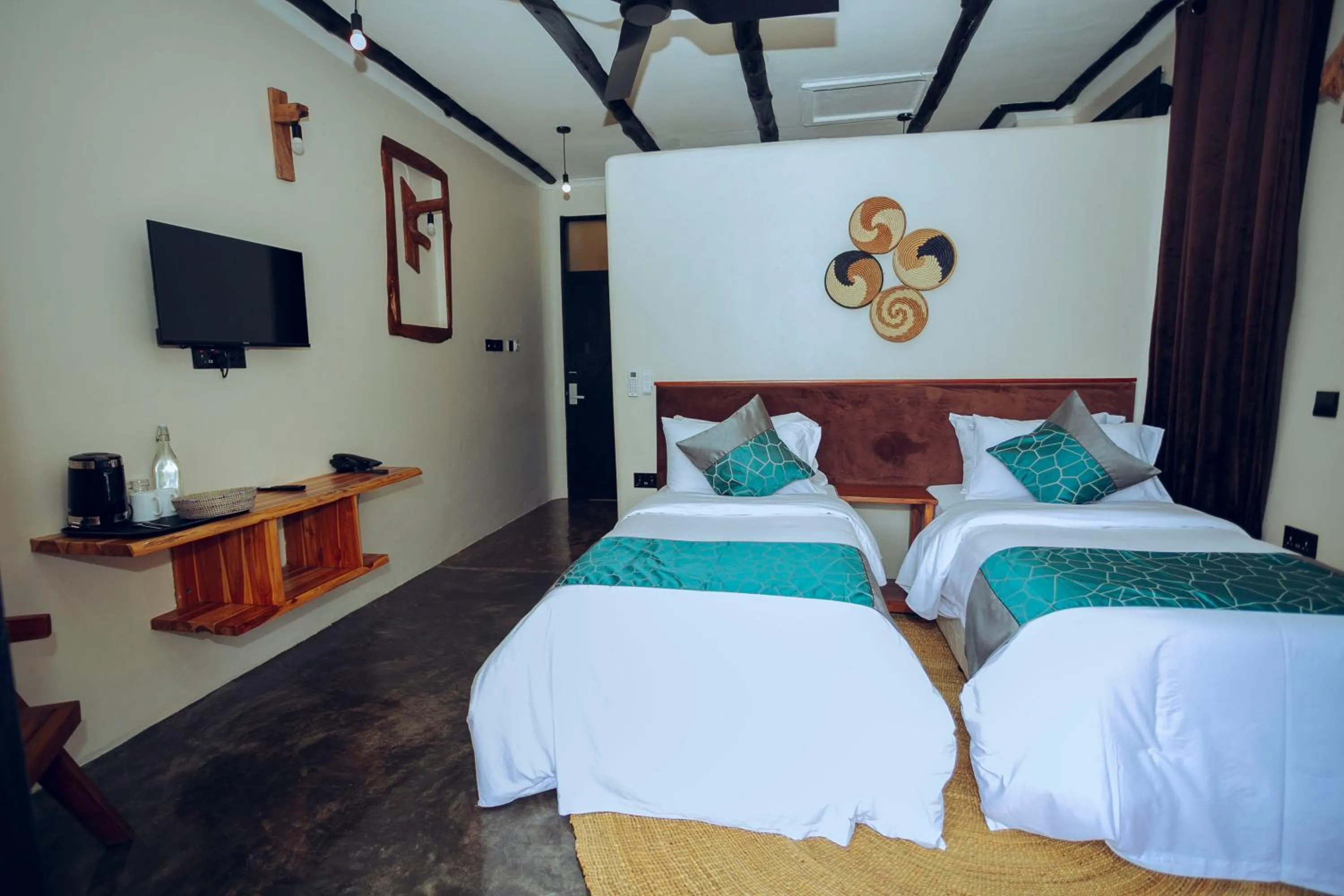 Photo of the whole room, Bed in The Maridadi Hotel