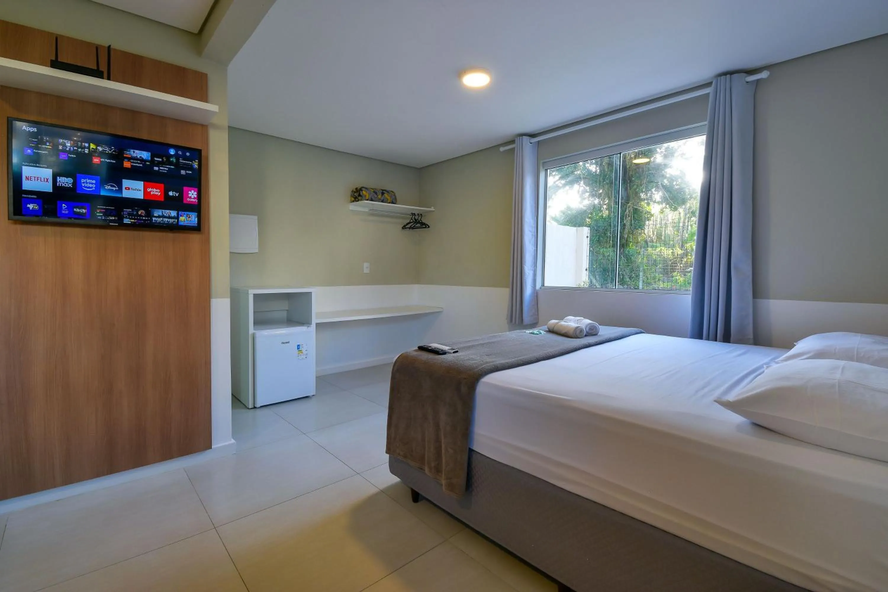 Bedroom, Bed in Mar de Bombinhas - Centro