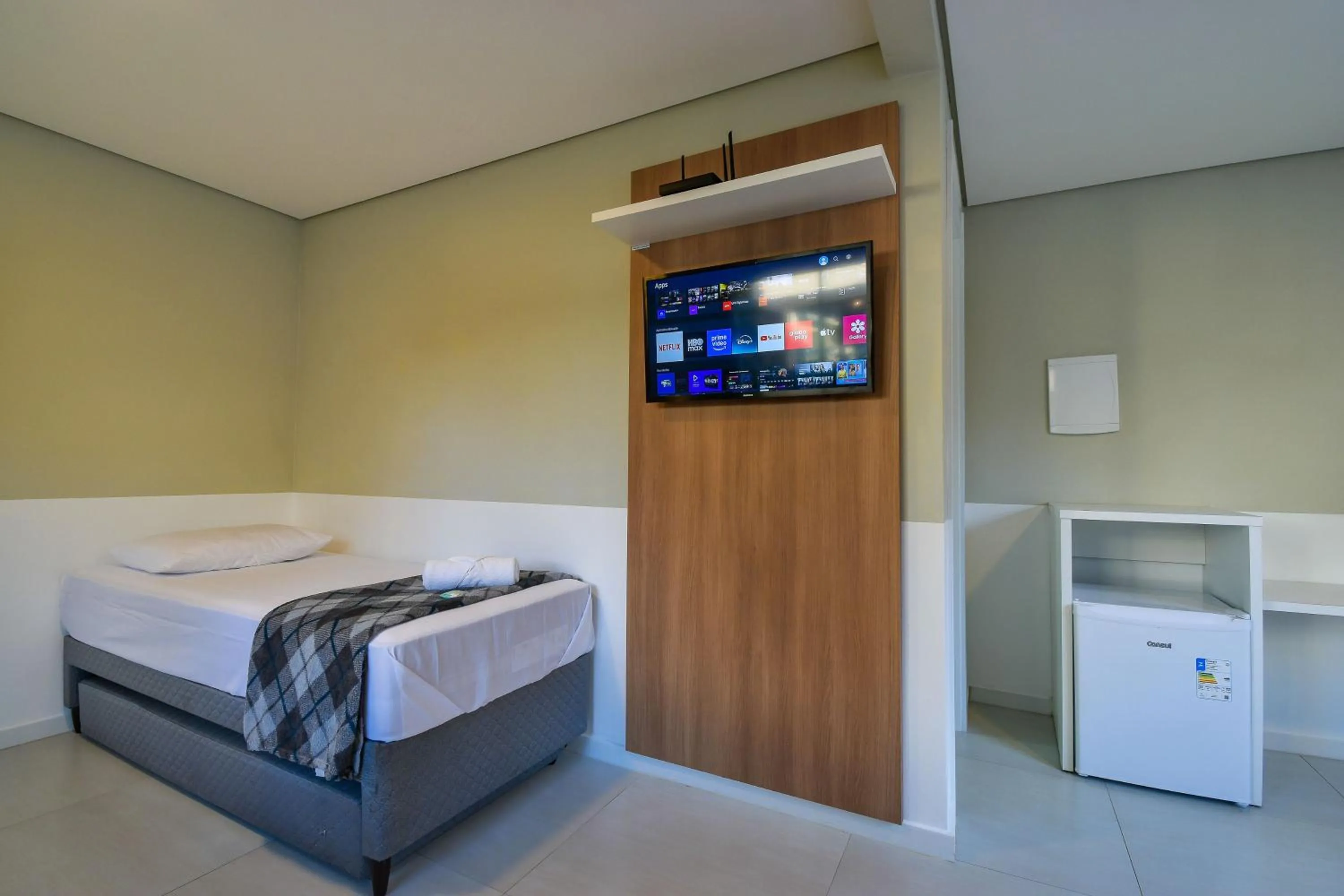 Bedroom, Bed in Mar de Bombinhas - Centro