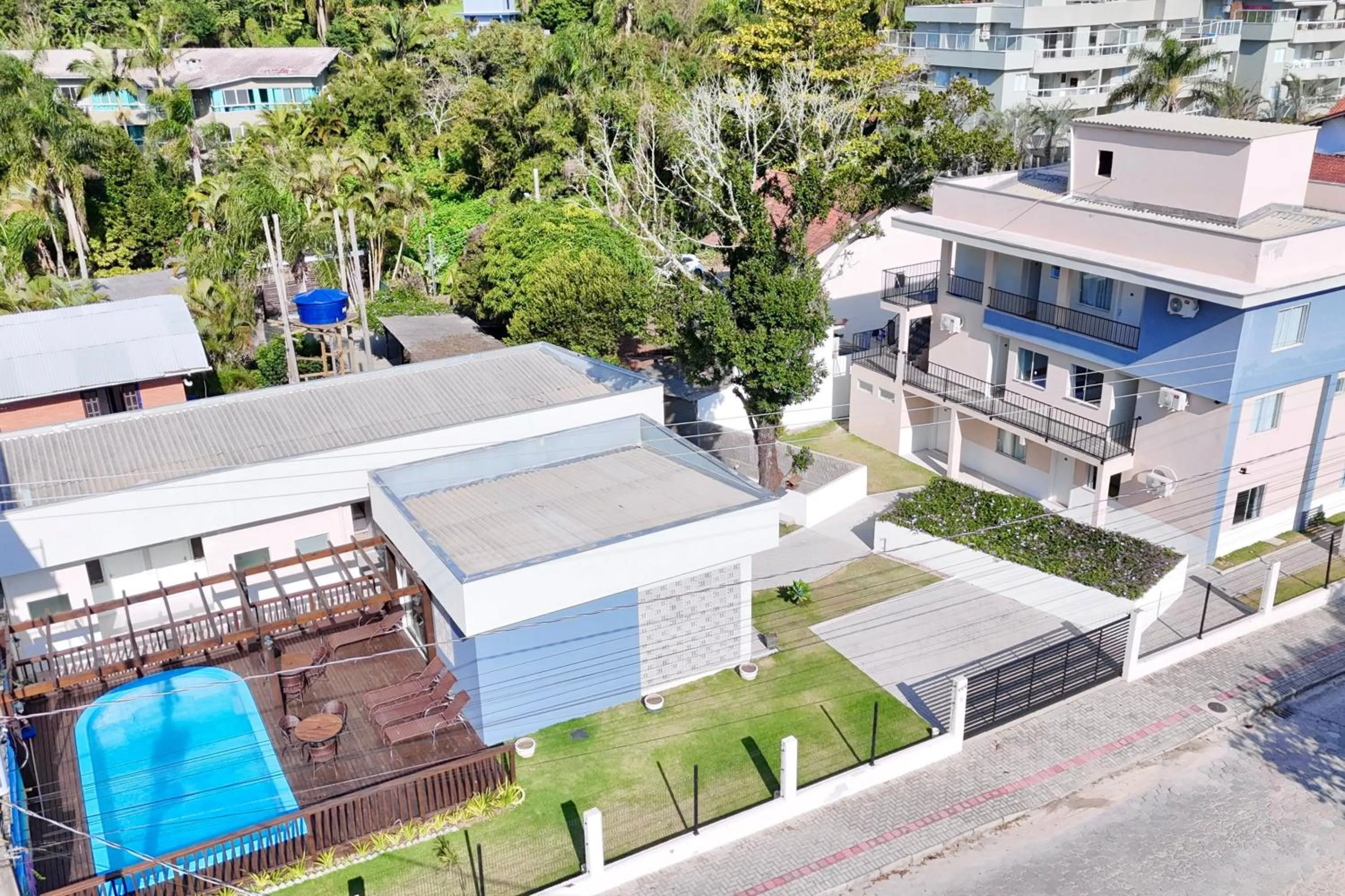 Property building in Mar de Bombinhas - Centro