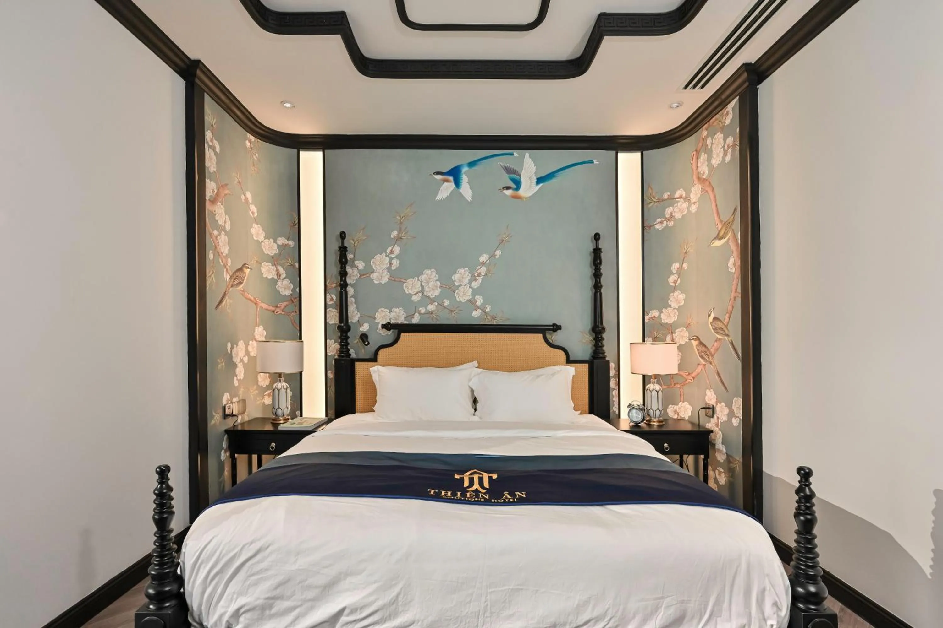 Bed in Thiên Ân Boutique Hotel