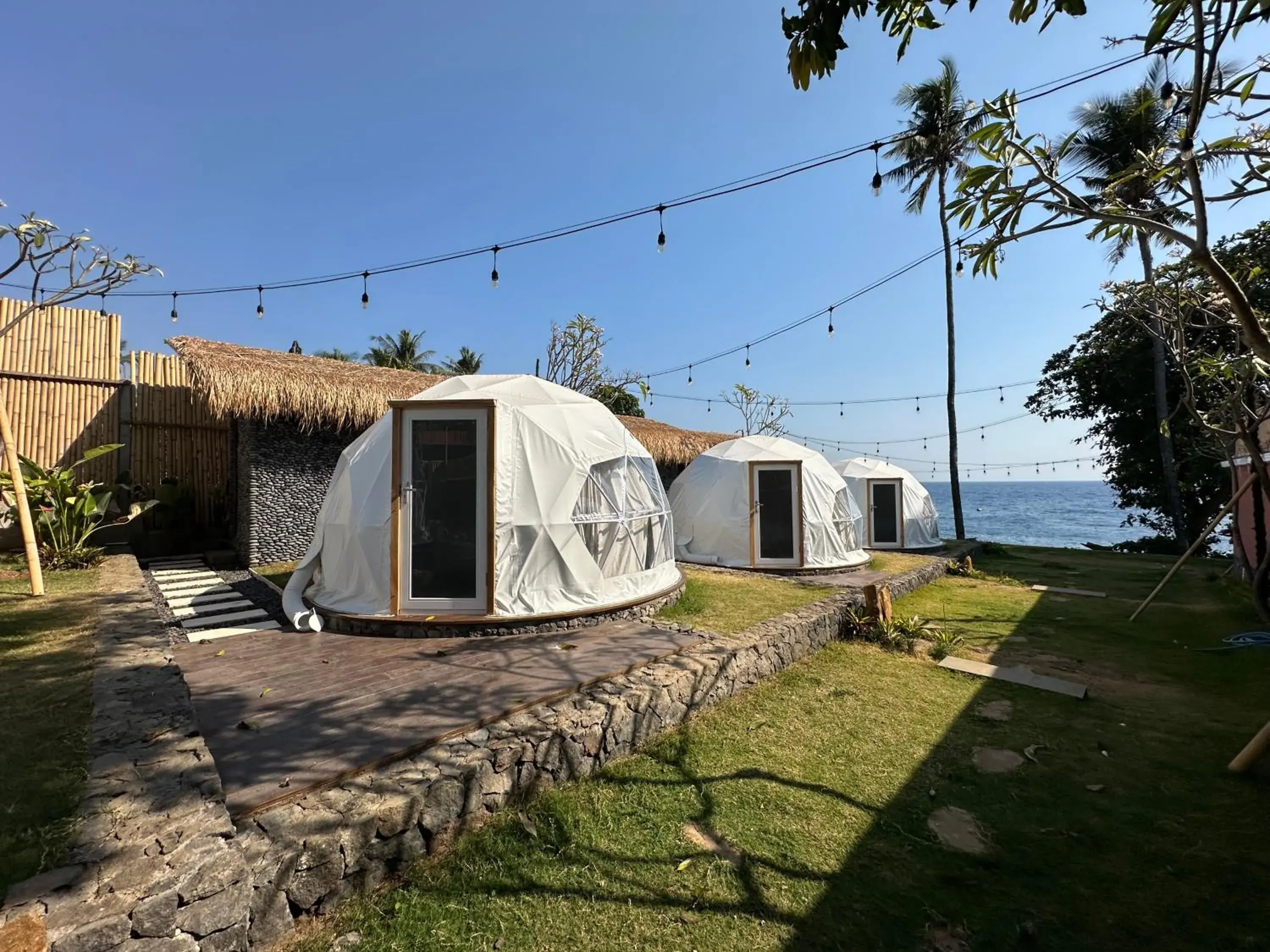 Property building in Glamping @ Pebbles & Fins Property building in Glamping @ Pebbles & Fins