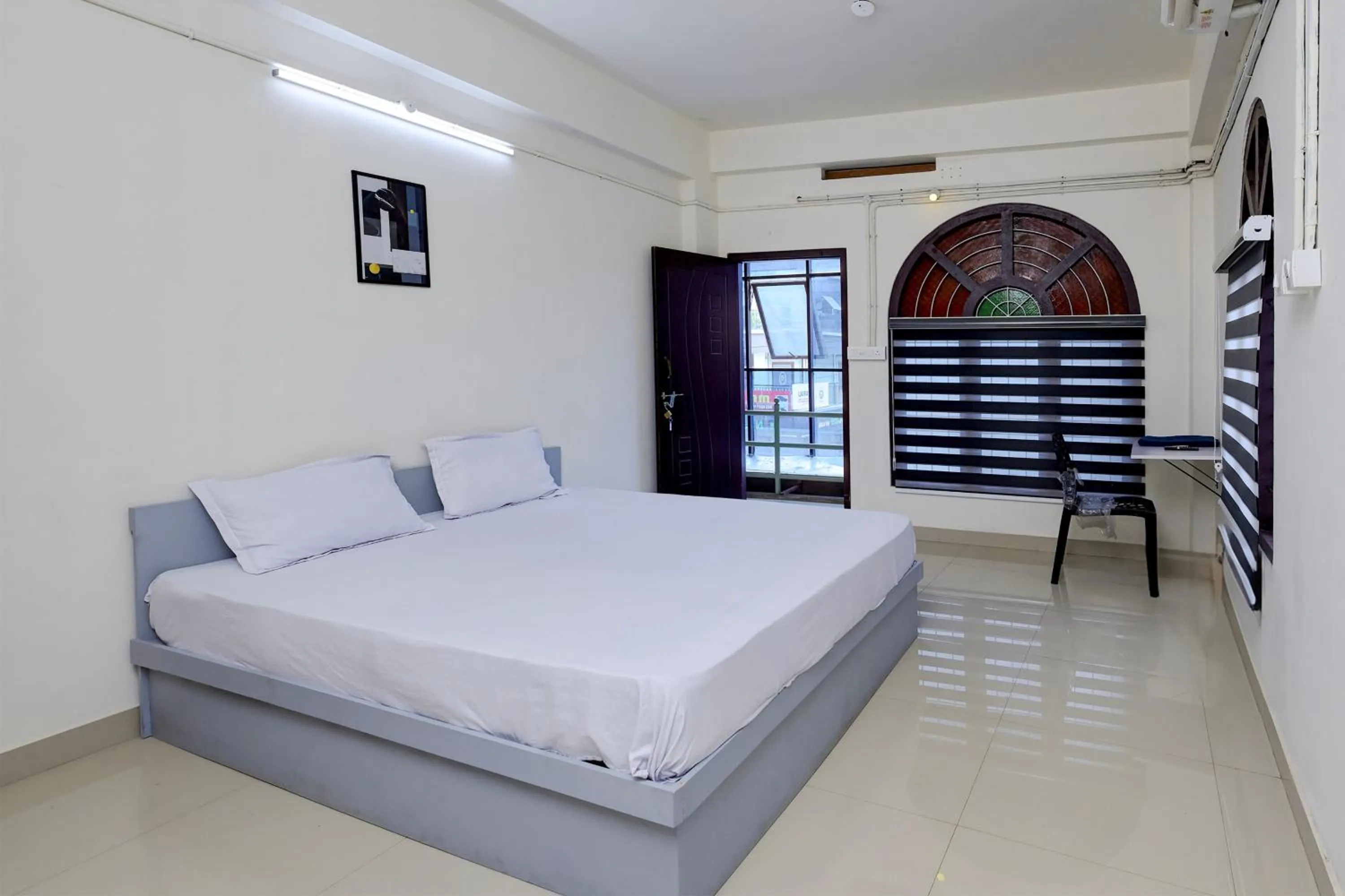 Bedroom, Bed in Hotel O A One Residency