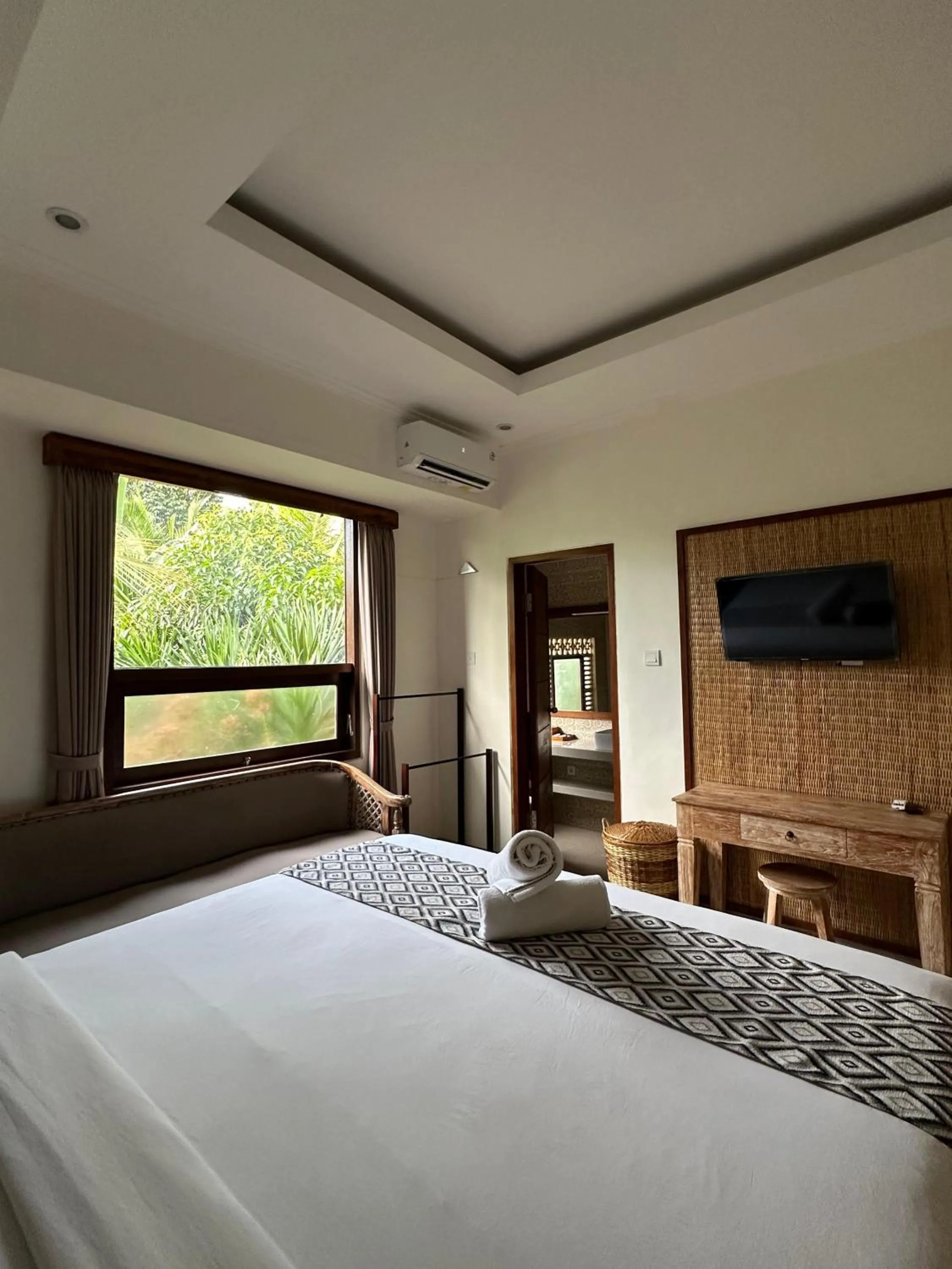 Bedroom, Bed in Mandala Home Stay