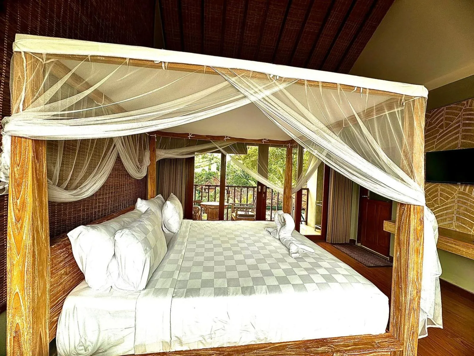 Property building, Bed in Mandala Home Stay