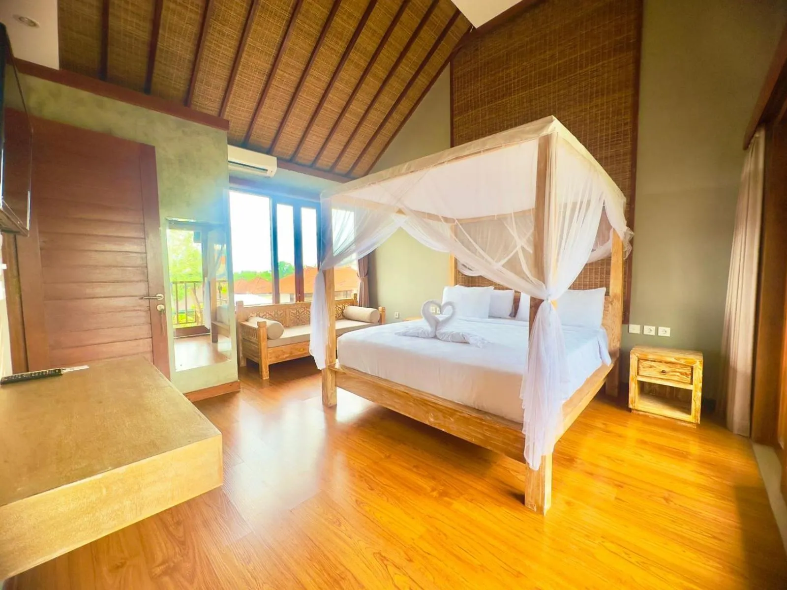Property building, Bed in Mandala Home Stay