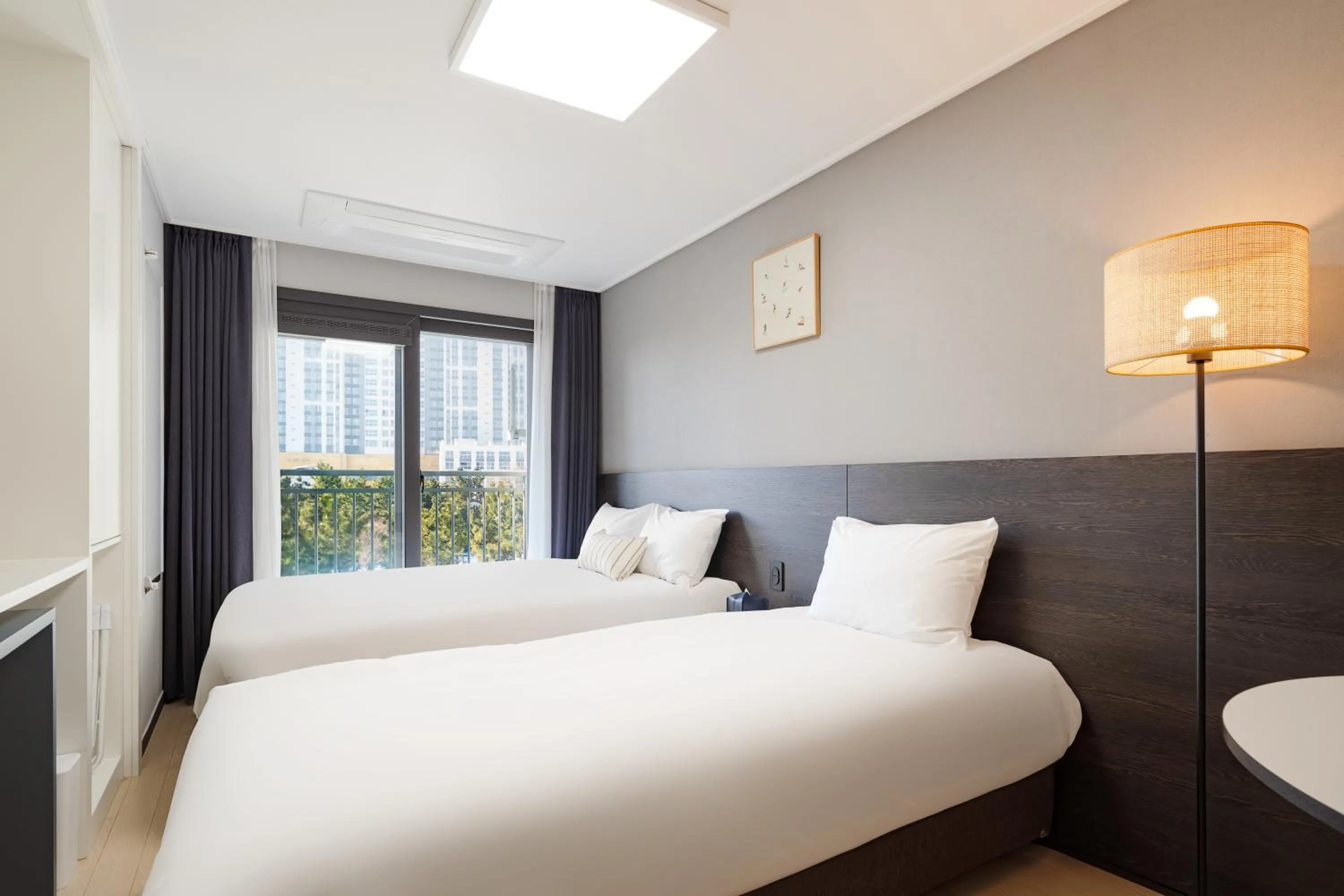 Bedroom, Bed in Urbanstay Sokcho Beach AB