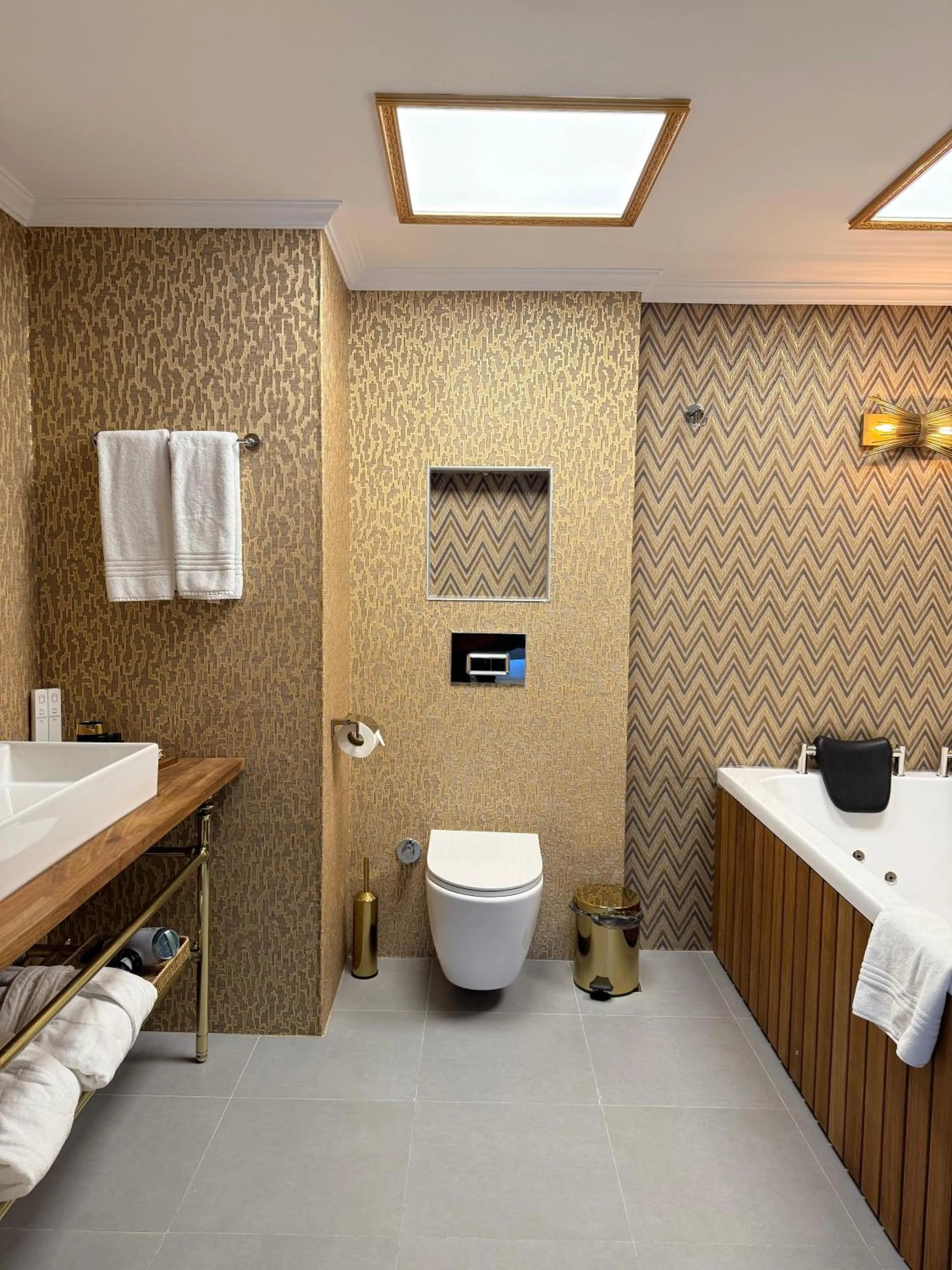 Bathroom in The Yalı Konak Hotel İzmir