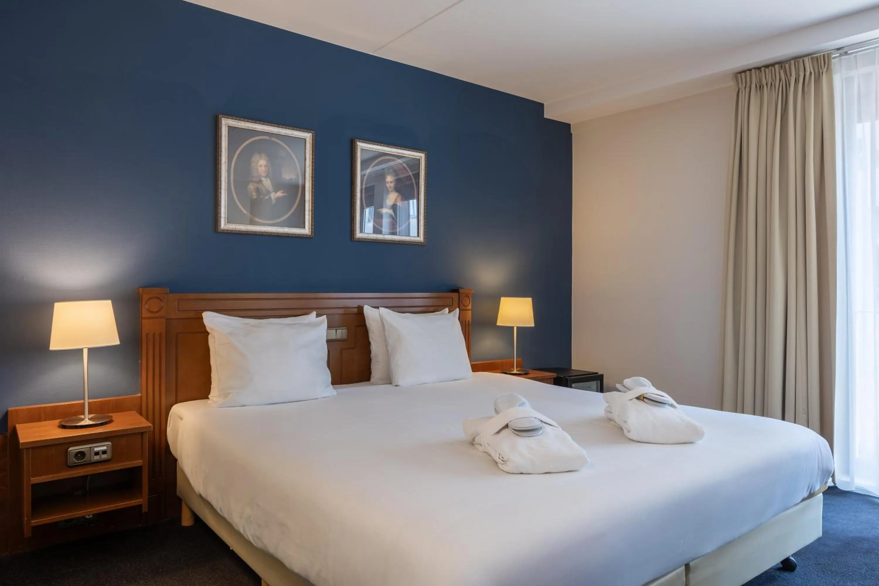 Bedroom, Bed in Amrâth Grand Hotel Frans Hals