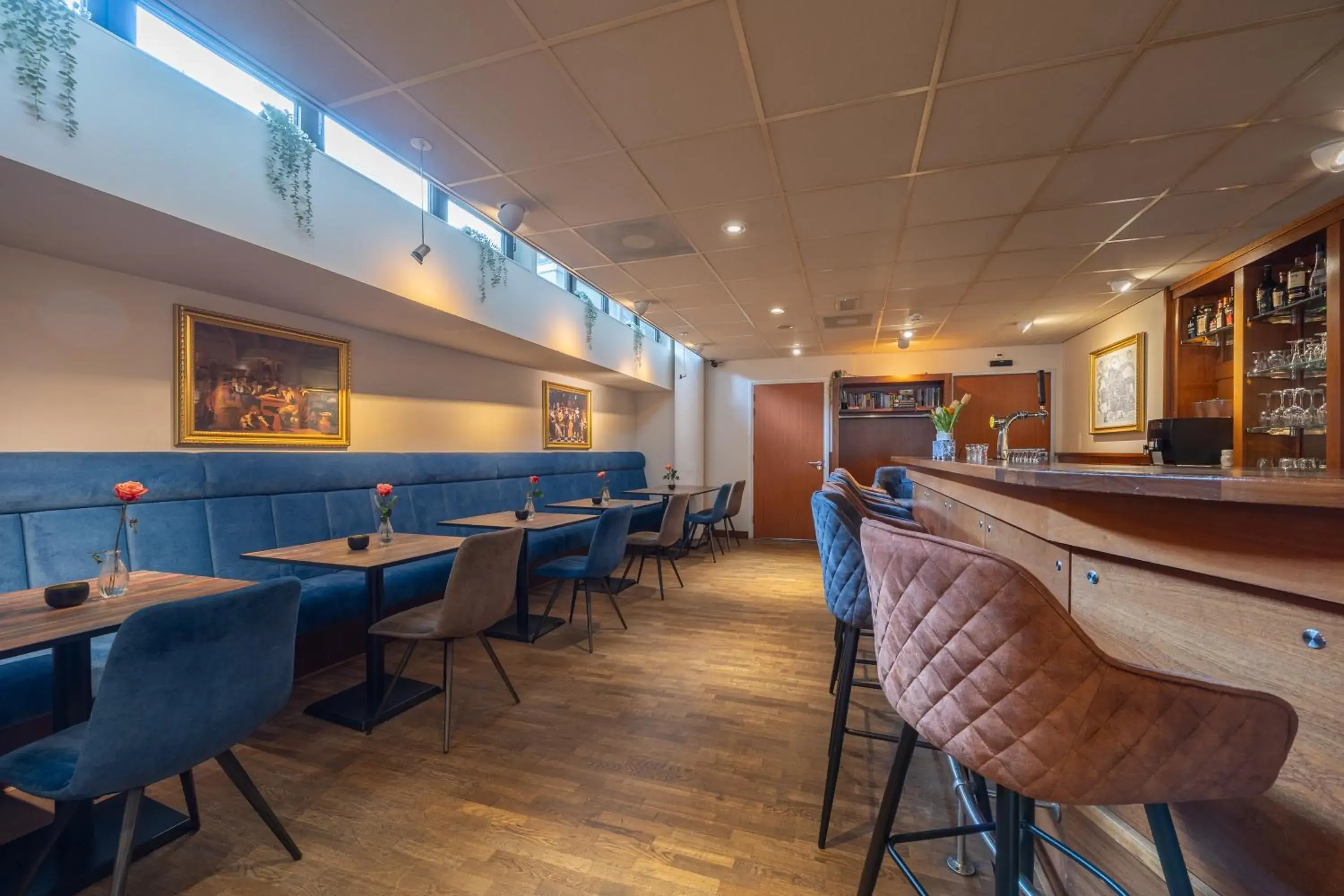 Lounge or bar in Amrâth Grand Hotel Frans Hals Lounge or bar in Amrâth Grand Hotel Frans Hals