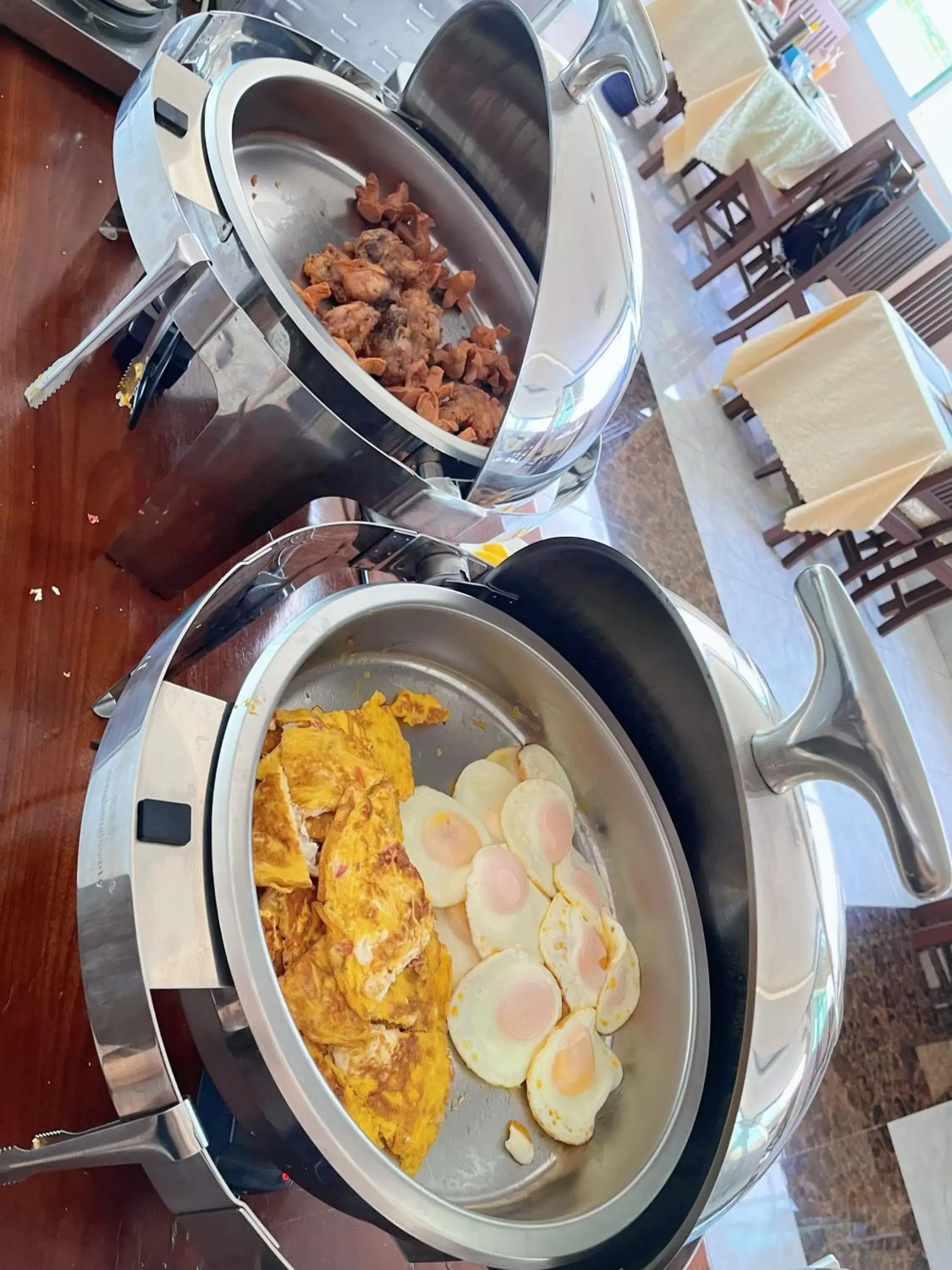 Food and drinks in Vangvieng Sisavang Mountain View Hotel Food and drinks in Vangvieng Sisavang Mountain View Hotel