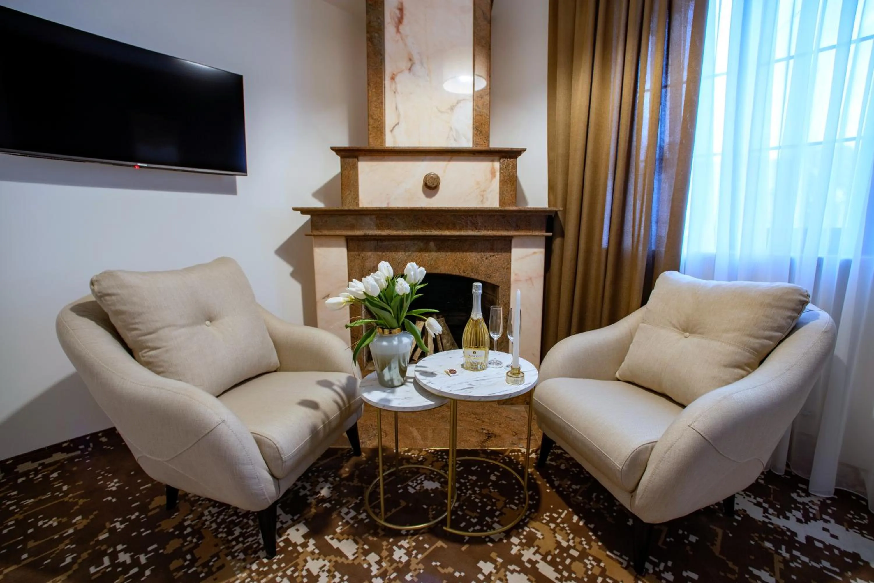 TV and multimedia in The House Hotel Yerevan