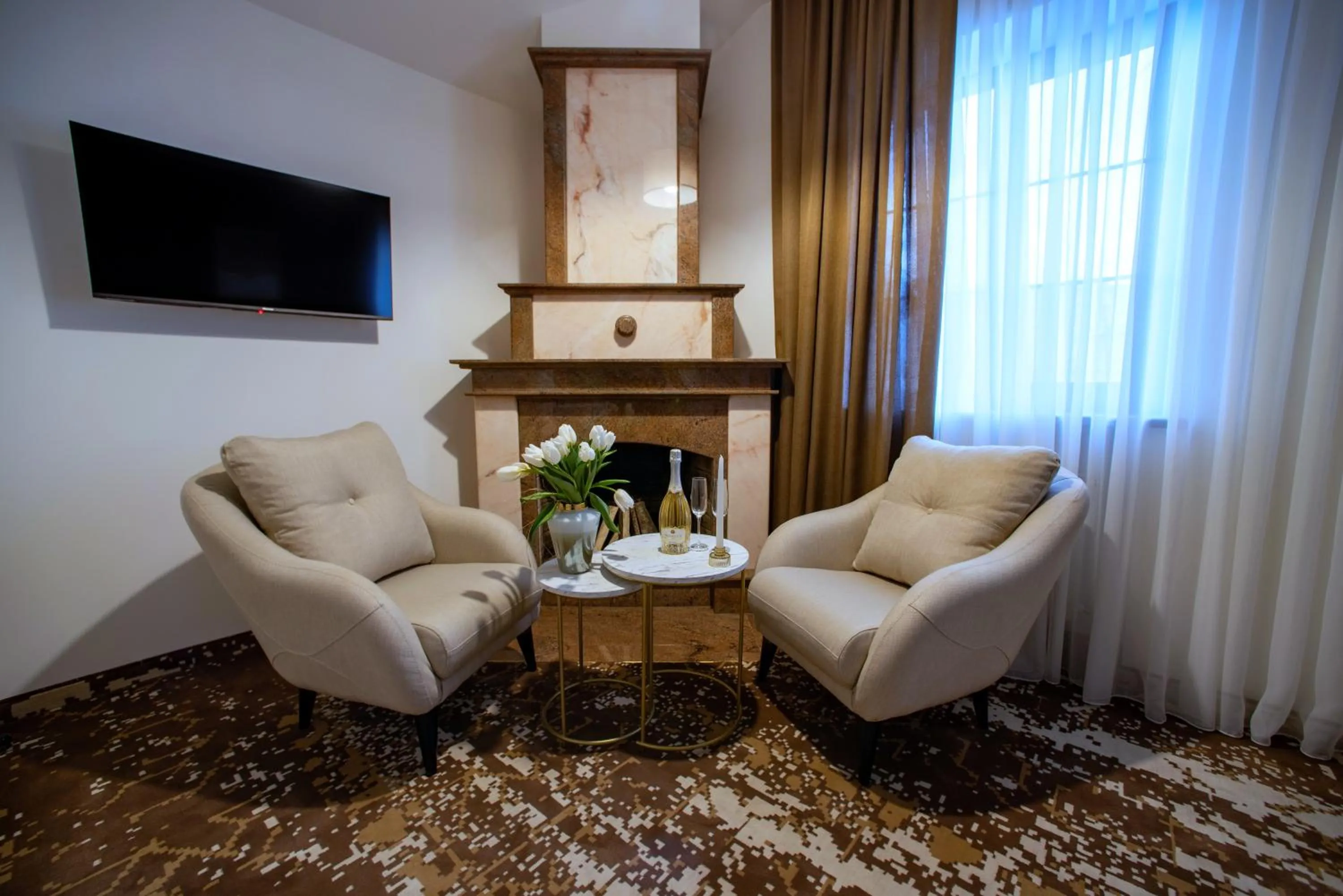 TV and multimedia in The House Hotel Yerevan