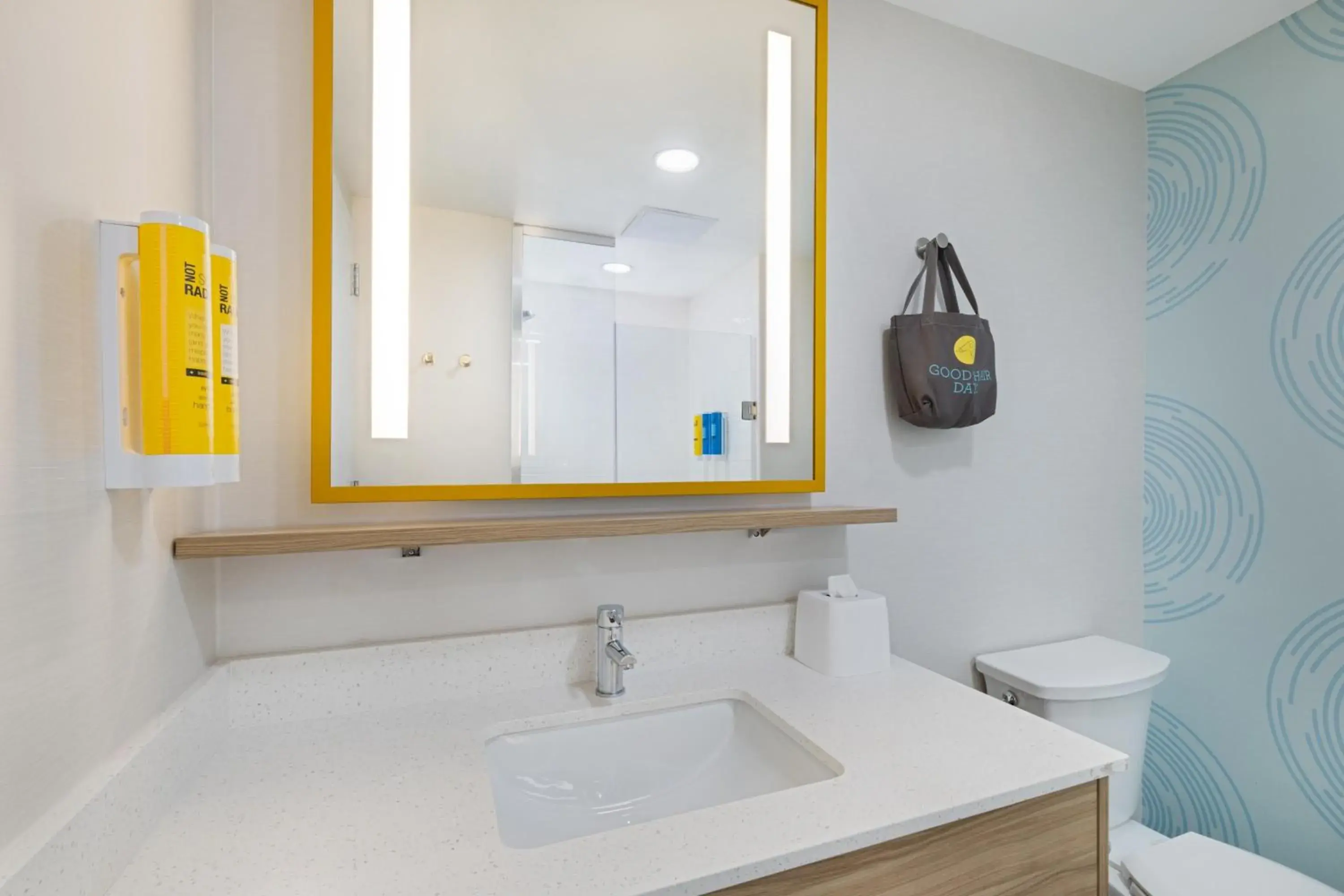 Bathroom in Tru By Hilton Miramar Bathroom in Tru By Hilton Miramar