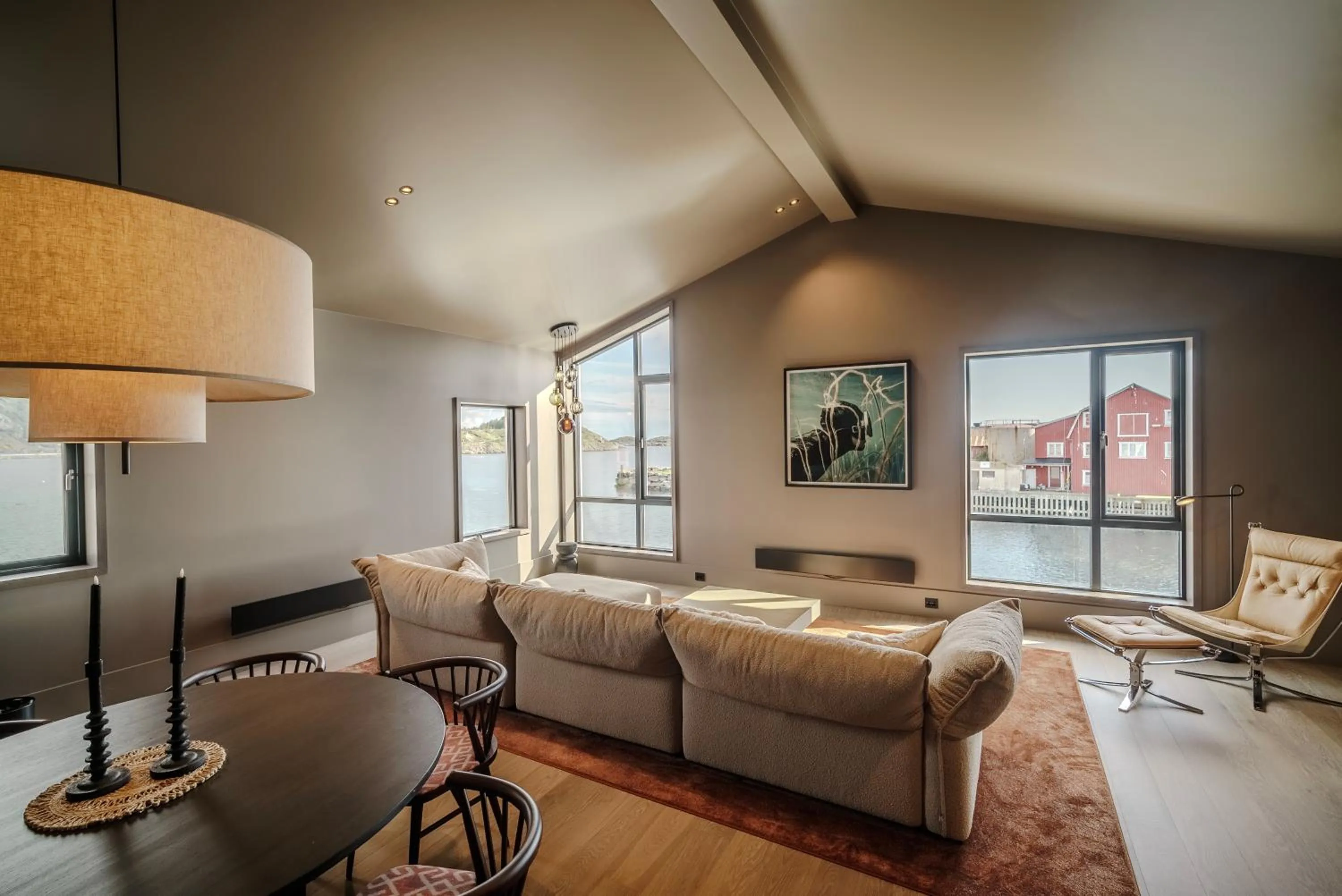 Living room in Henningsvær Bryggehotell - by Classic Norway Hotels