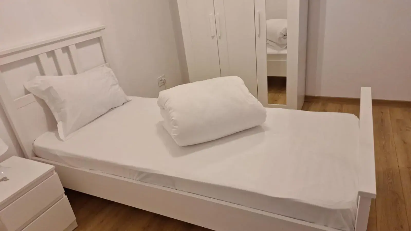 Bed in Sir Fundeni Hotel Bed in Sir Fundeni Hotel