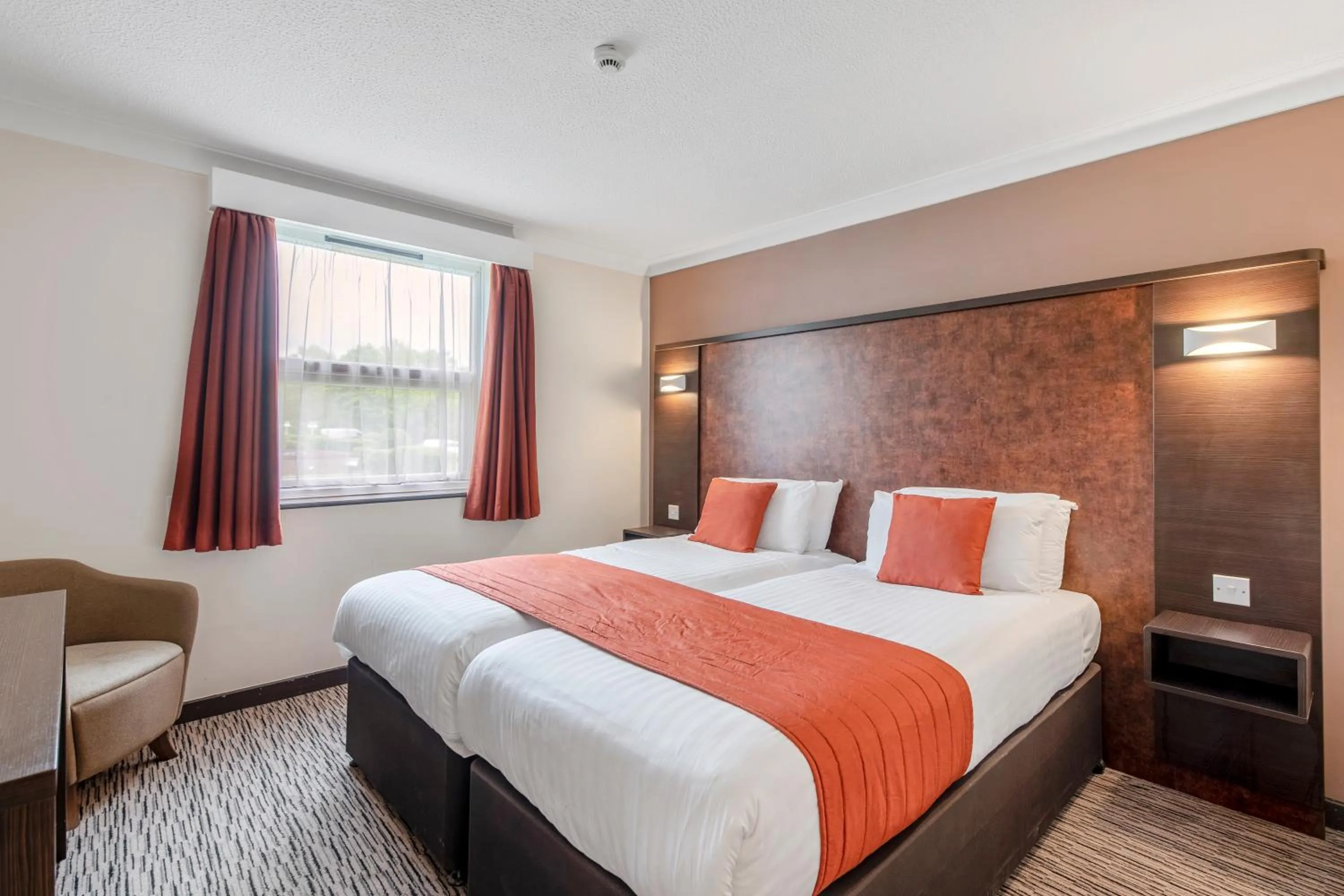 Bedroom, Bed in Dragonfly Hotel Bury St Edmunds