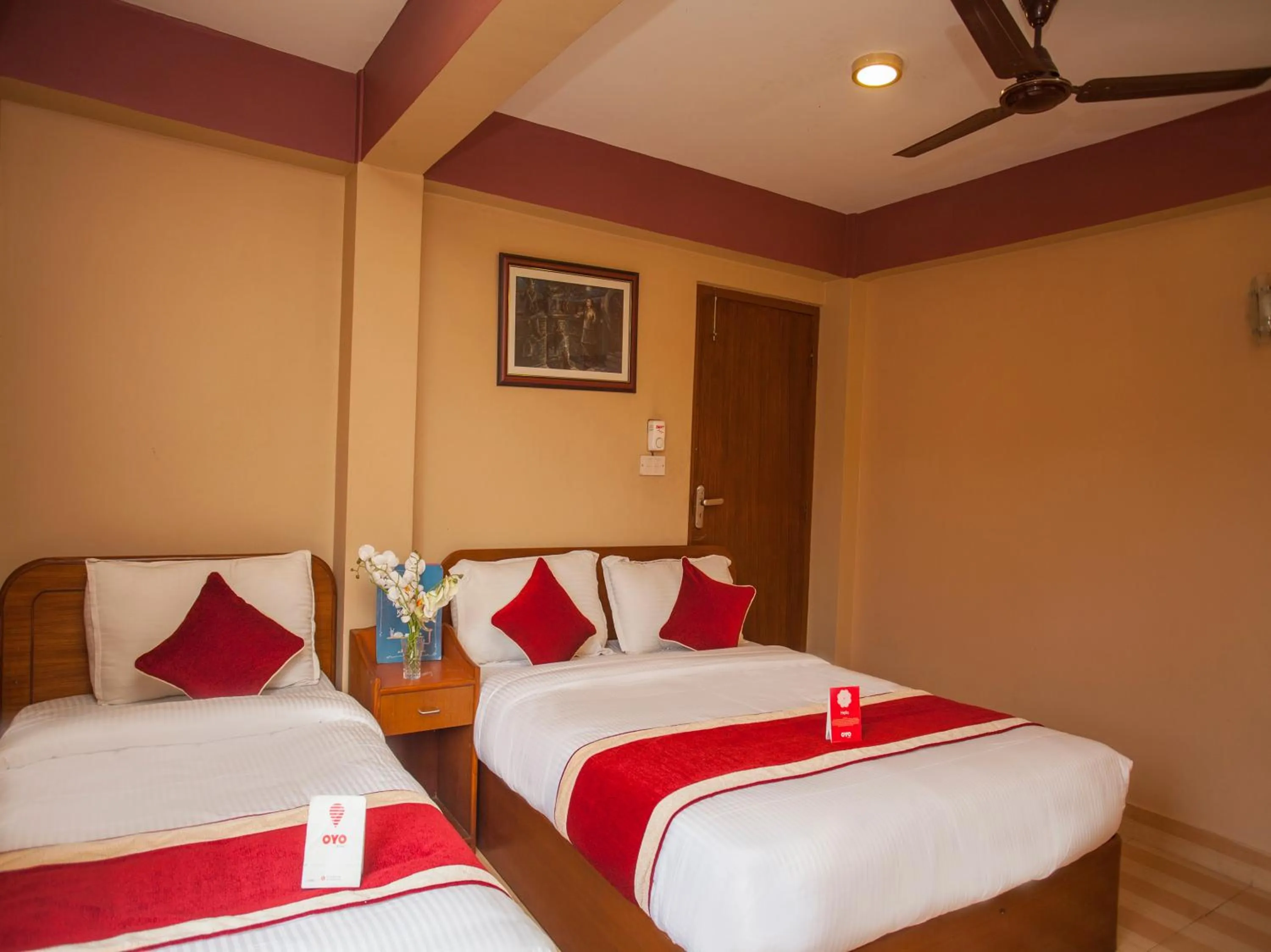 Bedroom, Bed in Shiva Shankar Hotel