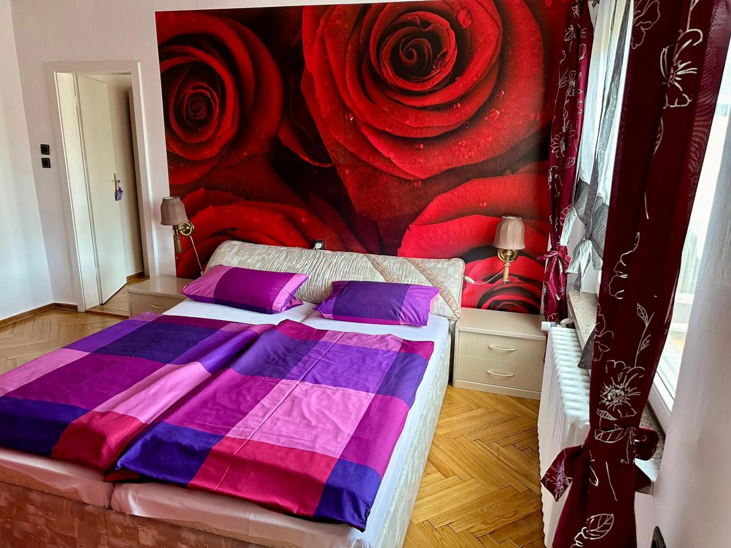 Bedroom in Hotel Weinhaus Eberitzsch GmbH