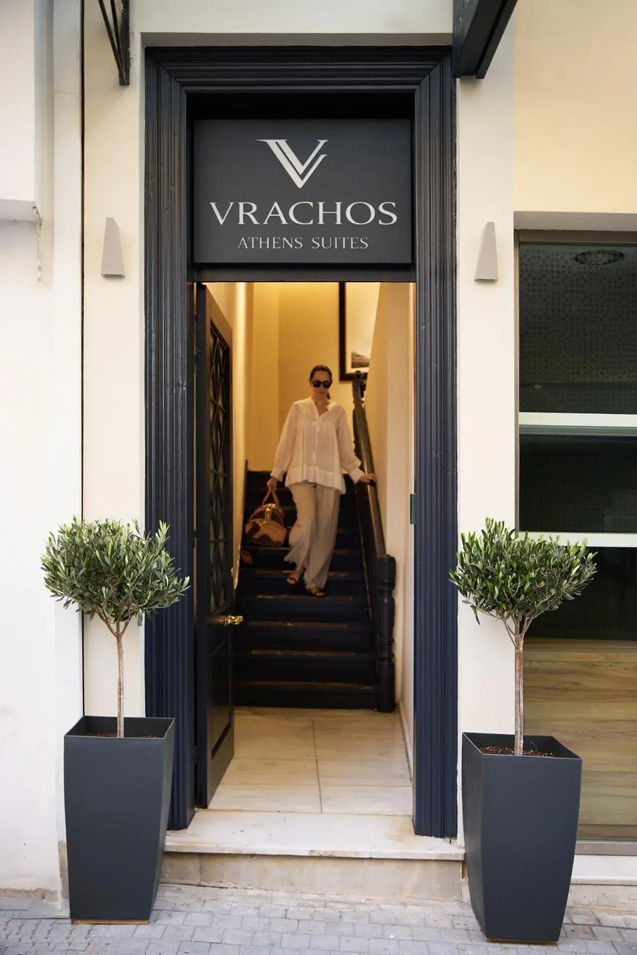 Property building in Vrachos Athens Suites Property building in Vrachos Athens Suites