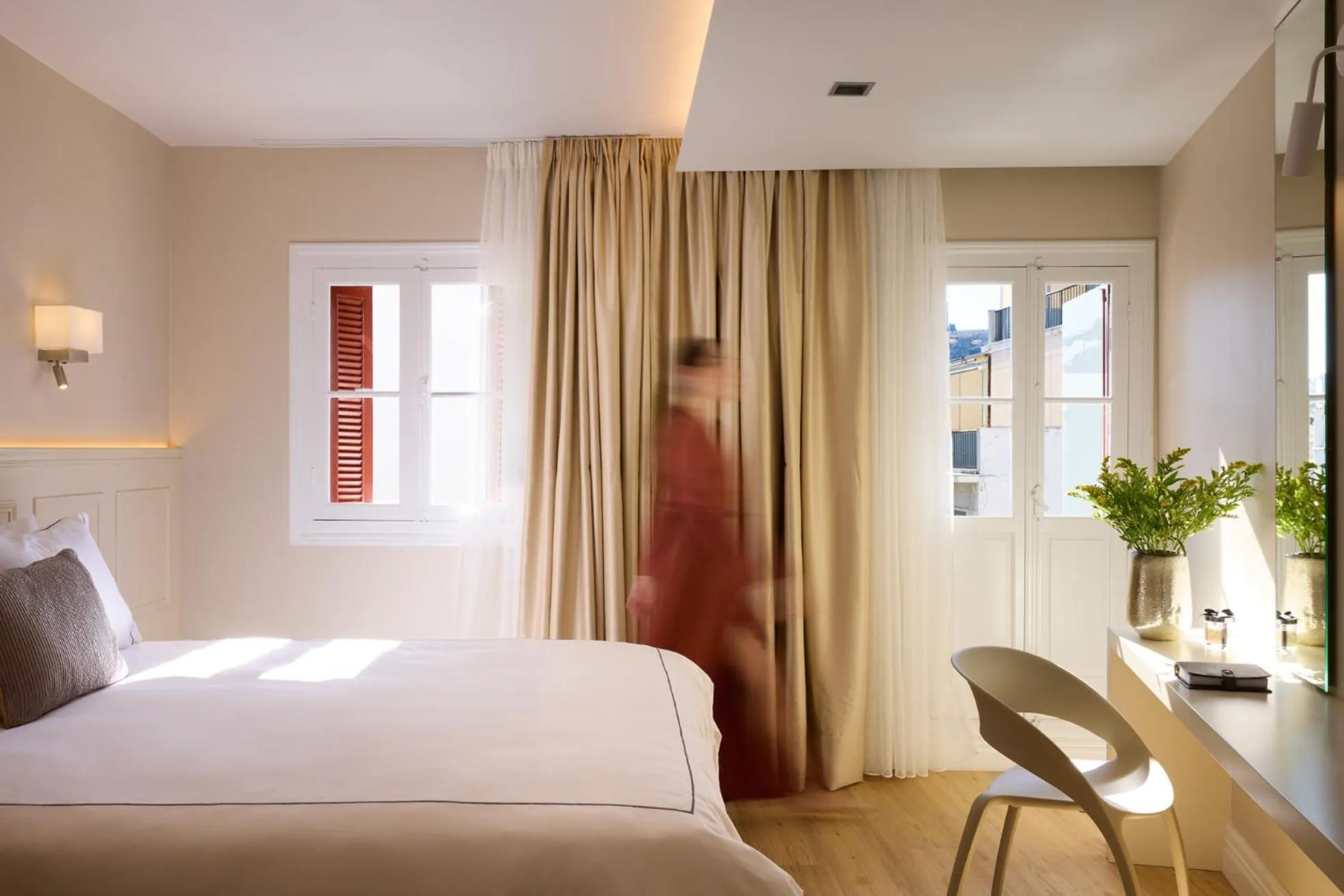 Bed in Vrachos Athens Suites