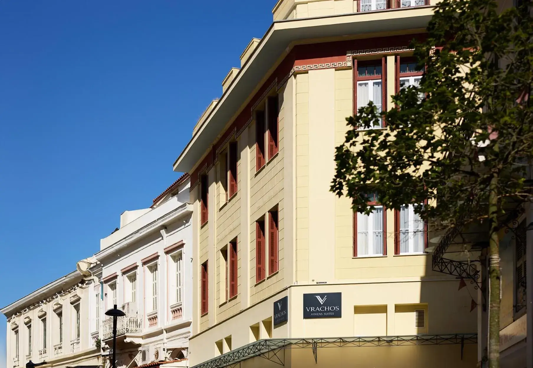 Property building in Vrachos Athens Suites Property building in Vrachos Athens Suites