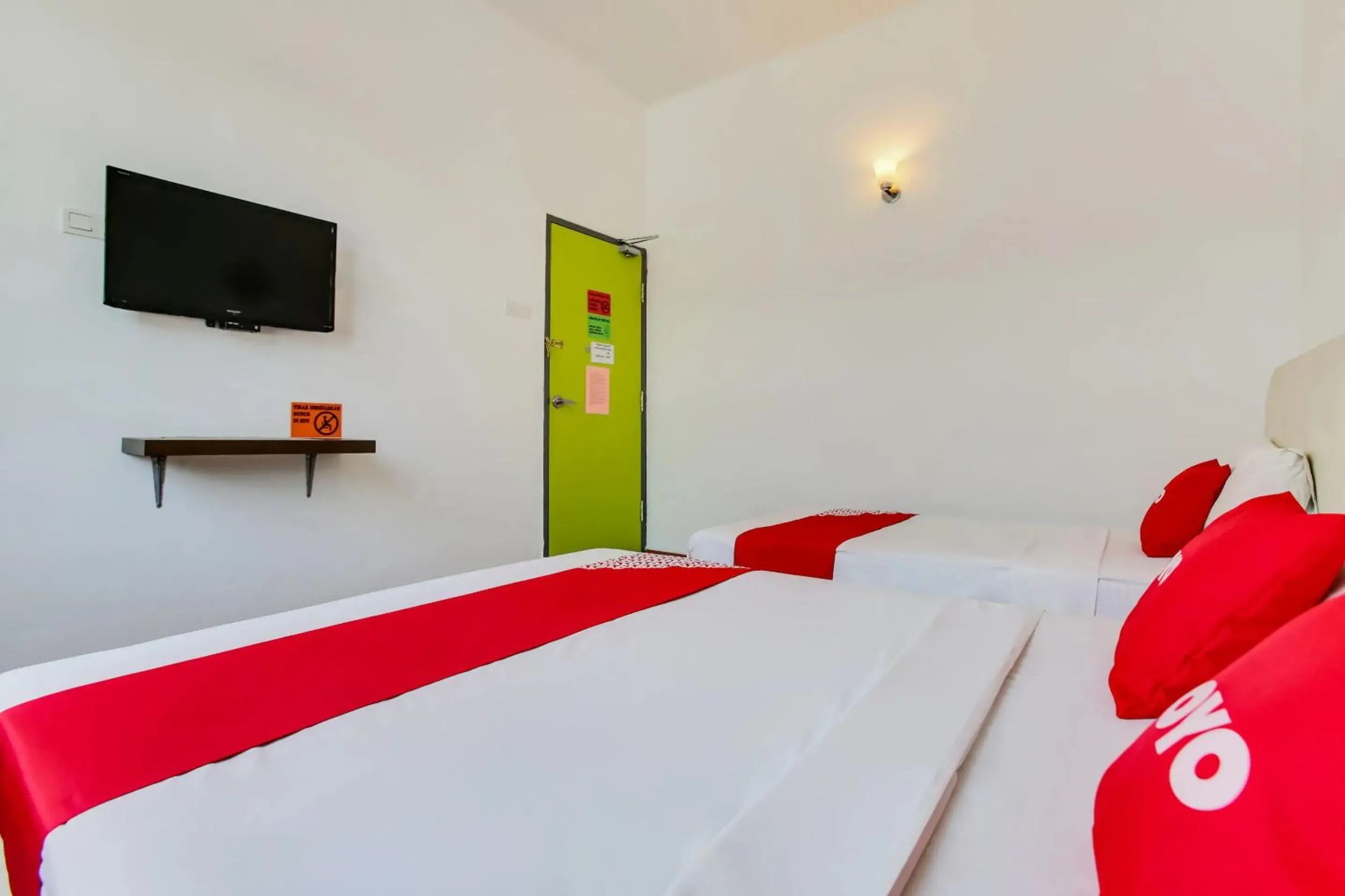 View (from property/room), Bed in Selesa View Bukit Gambir View (from property/room), Bed in Selesa View Bukit Gambir