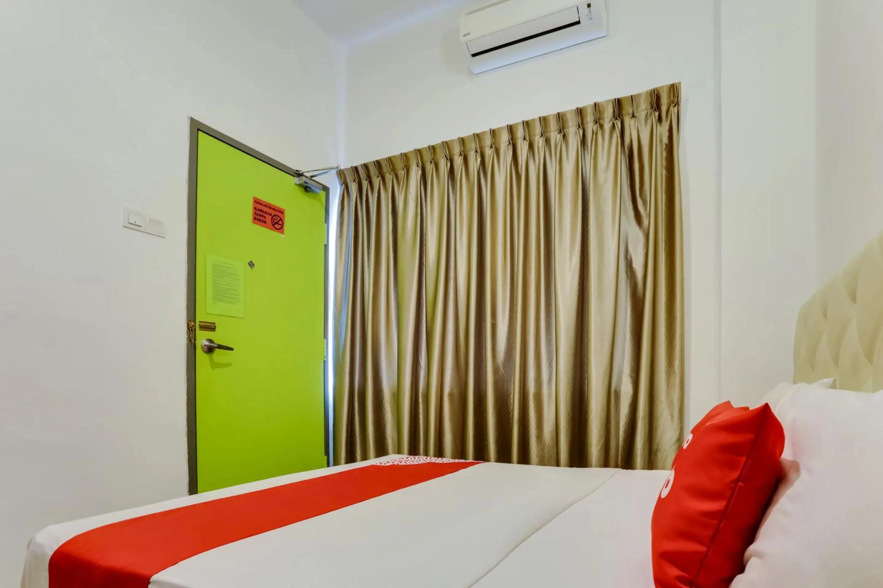 View (from property/room), Bed in Selesa View Bukit Gambir