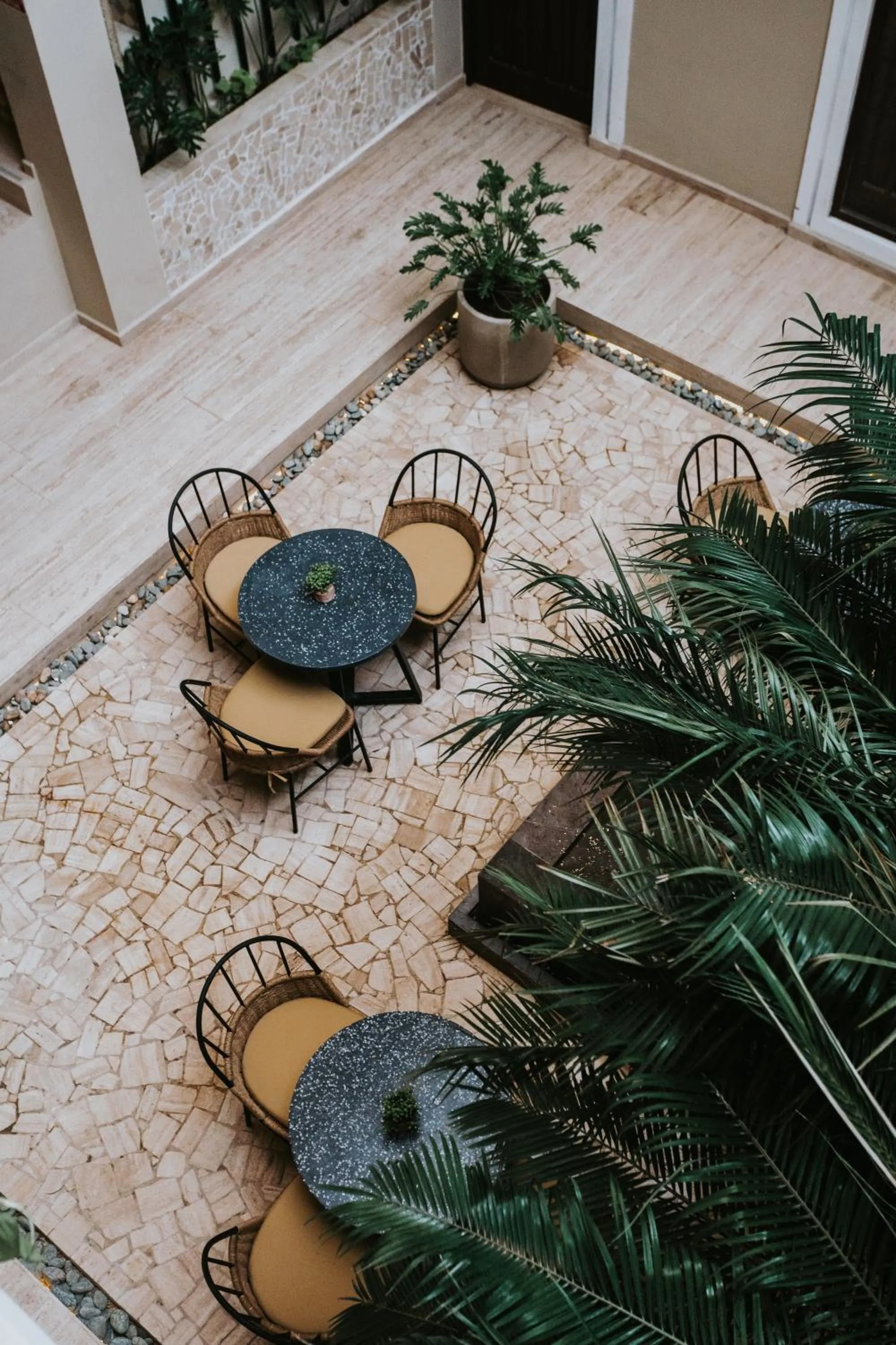 Patio in Kahal Hotel Adults Only - Paseo Montejo