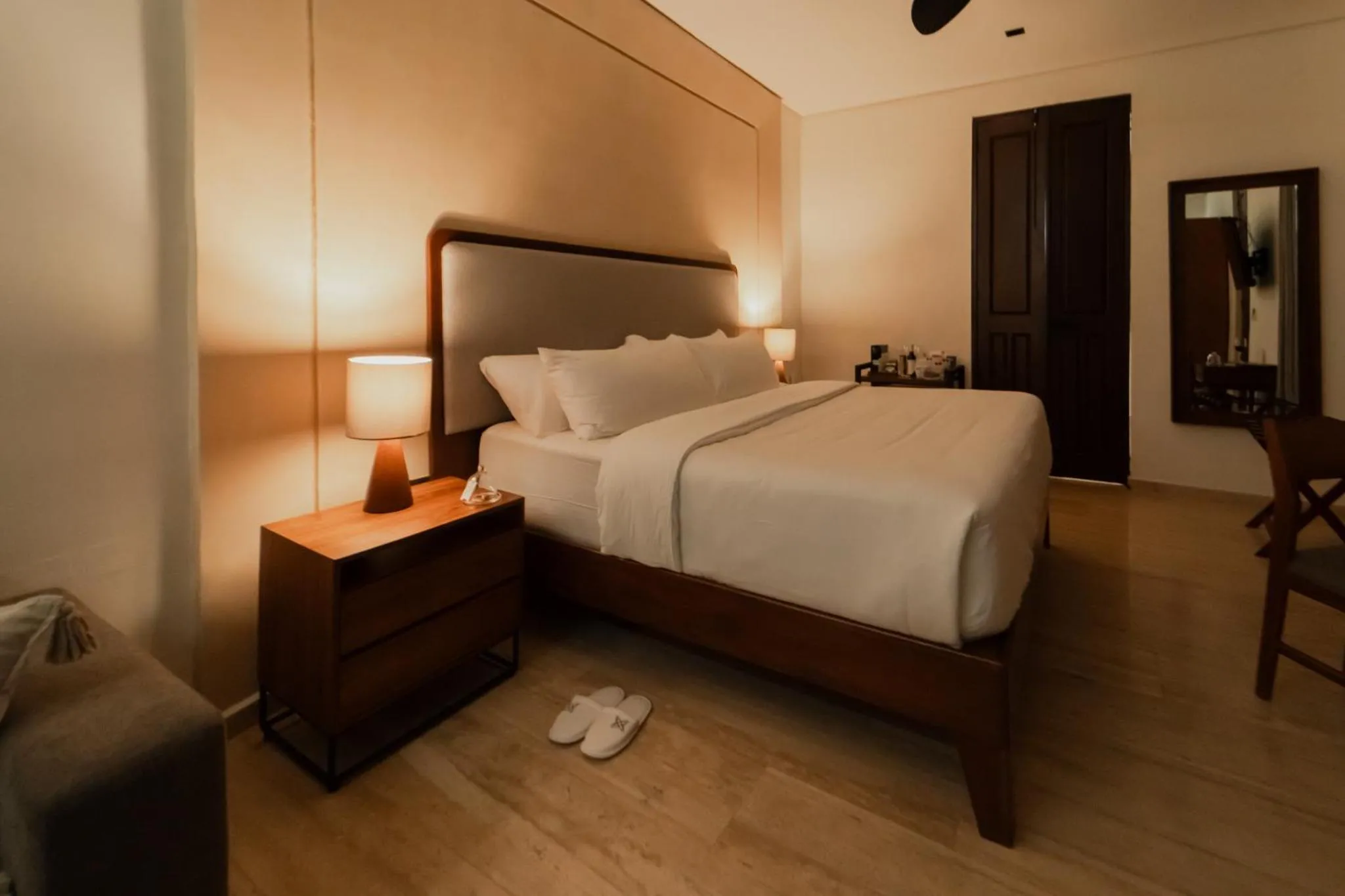 Bed in Kahal Hotel Adults Only - Paseo Montejo