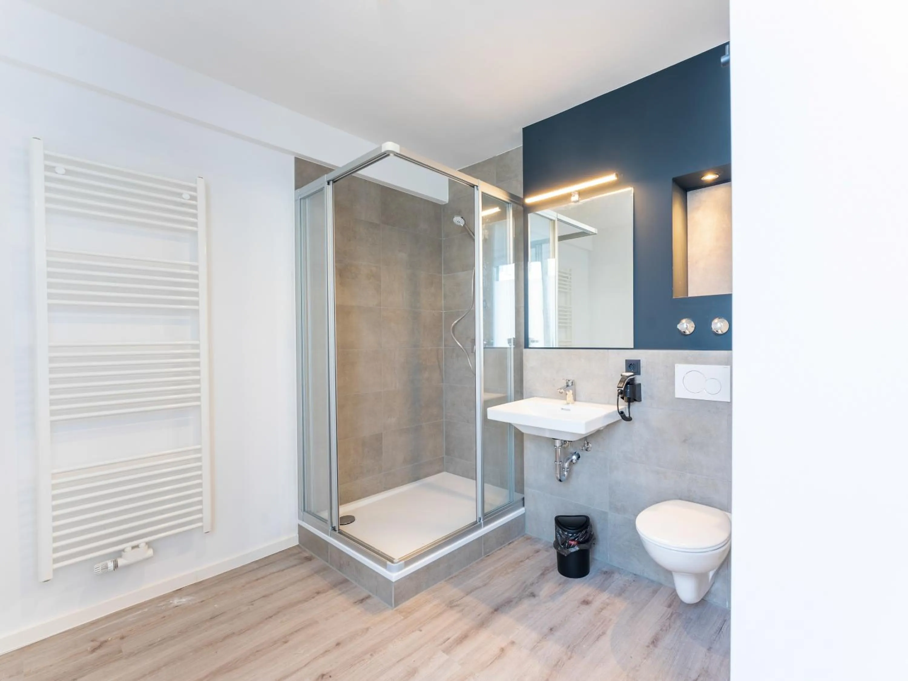 Shower in JustStay Essen Hotel & Apartments