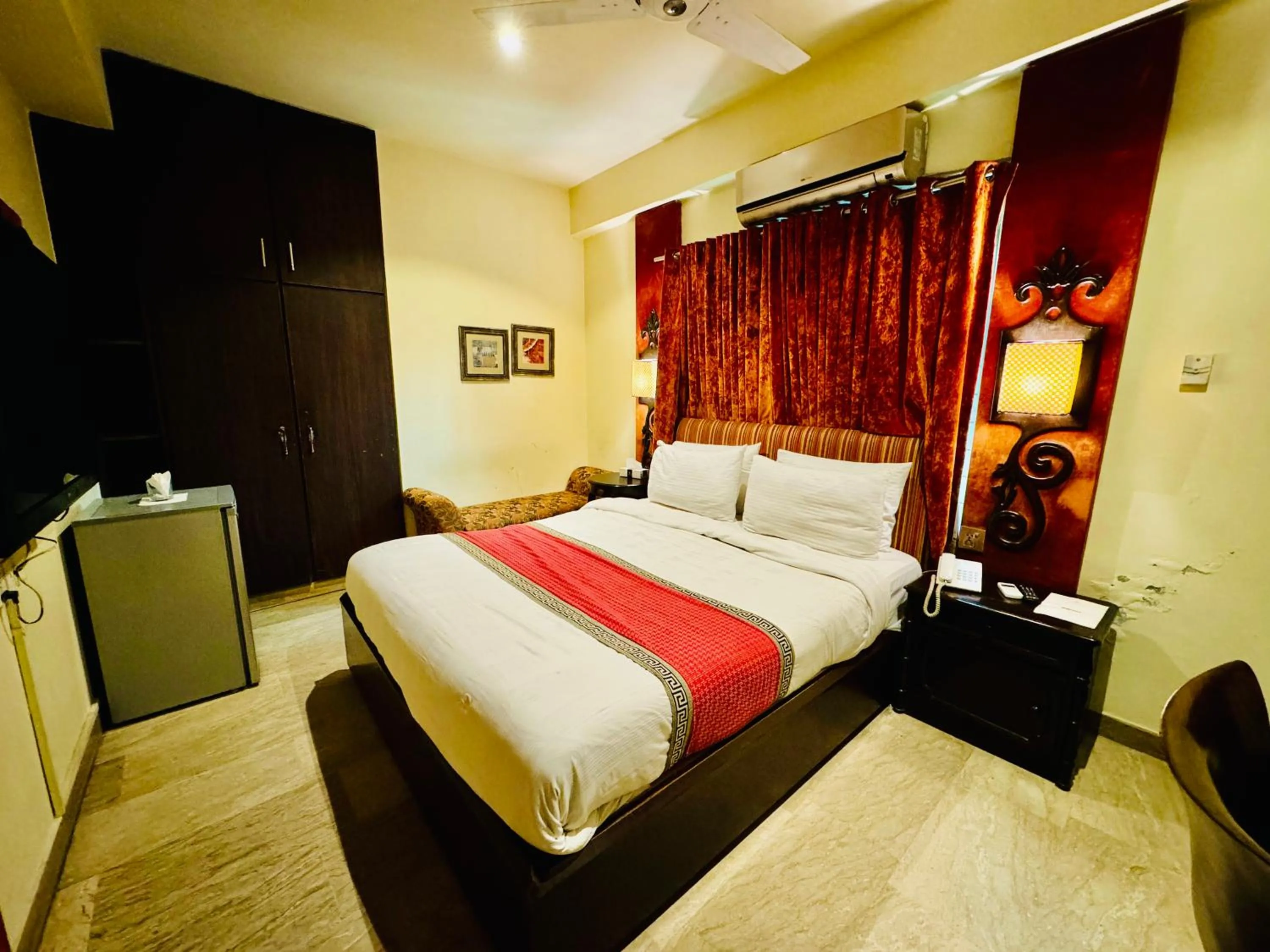 Shelton Hotel Lahore