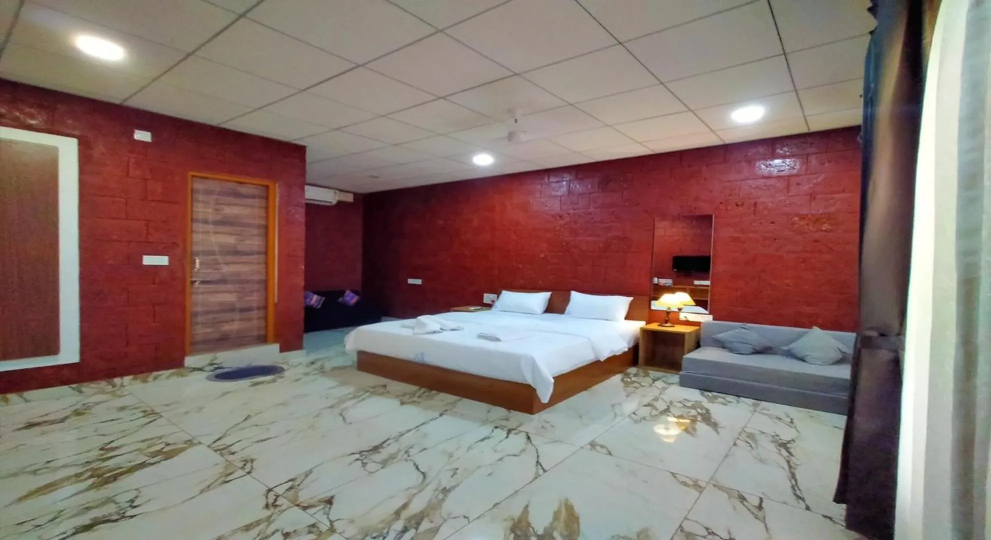 Bedroom, Bed in West Coast Gokarna