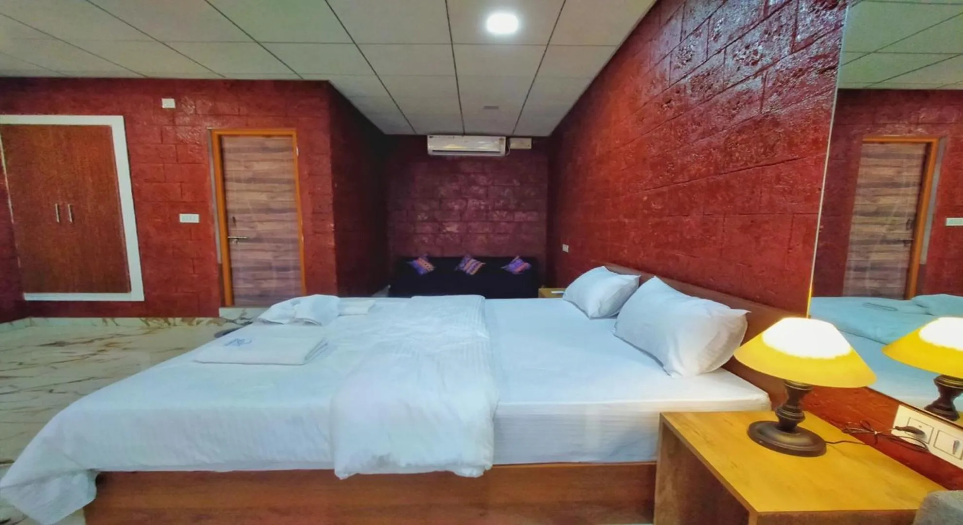 Bedroom, Bed in West Coast Gokarna