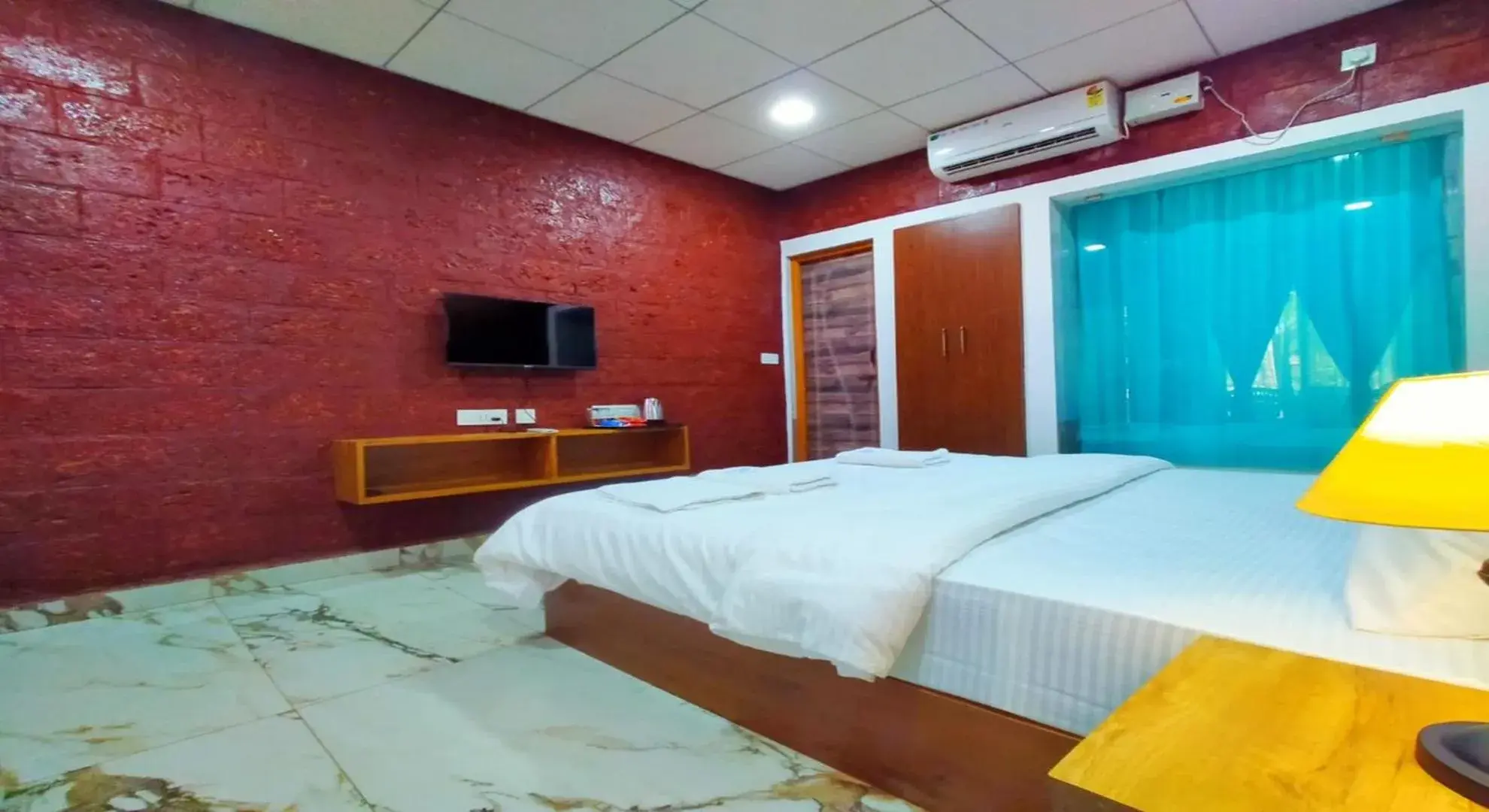 Deluxe Double Room in West Coast Gokarna Deluxe Double Room in West Coast Gokarna