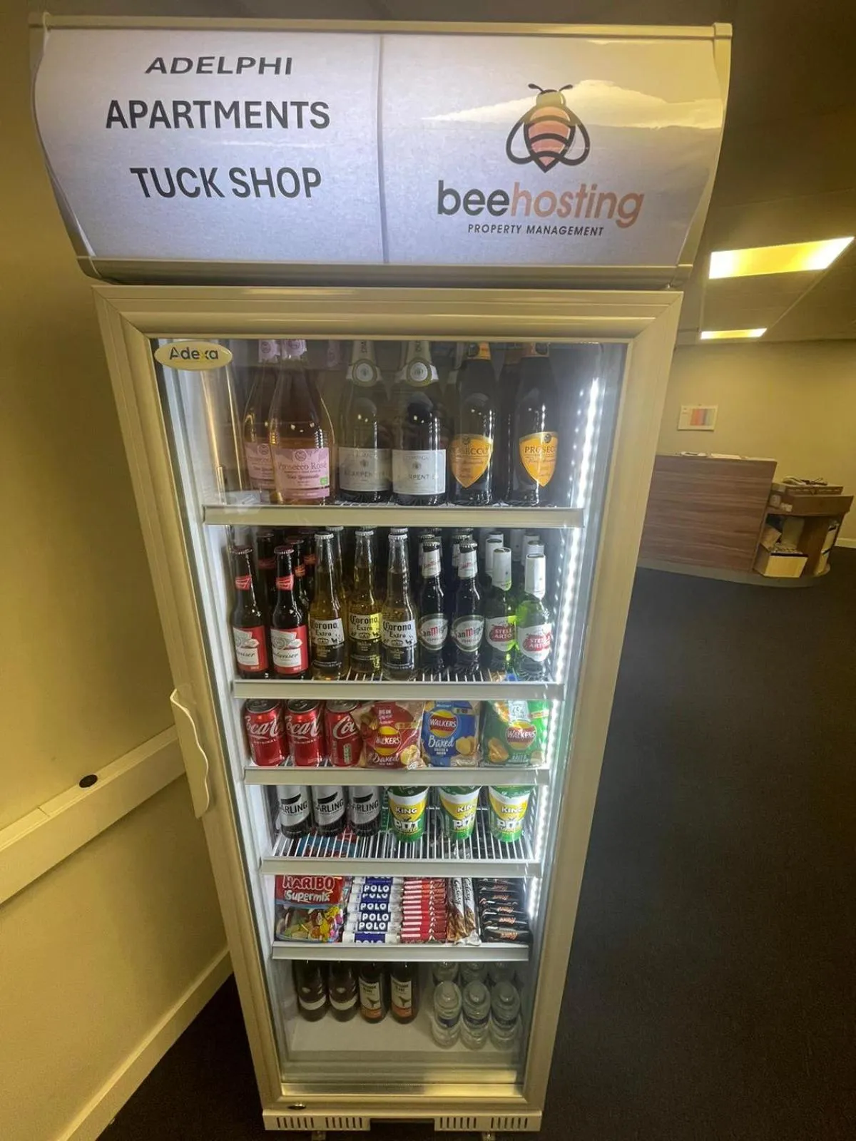 Restaurant/places to eat in Adelphi Wharf Apartments by Beehosting