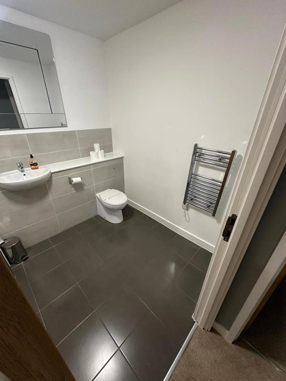 Bedroom in Adelphi Wharf Apartments by Beehosting