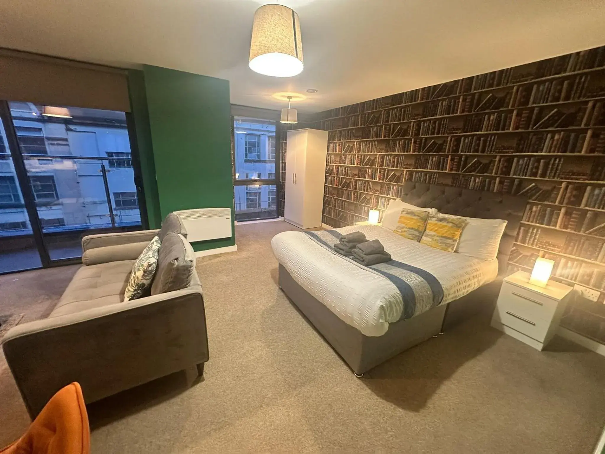 Boutique Studio Apartment with Balcony in Adelphi Wharf Apartments by Beehosting Boutique Studio Apartment with Balcony in Adelphi Wharf Apartments by Beehosting
