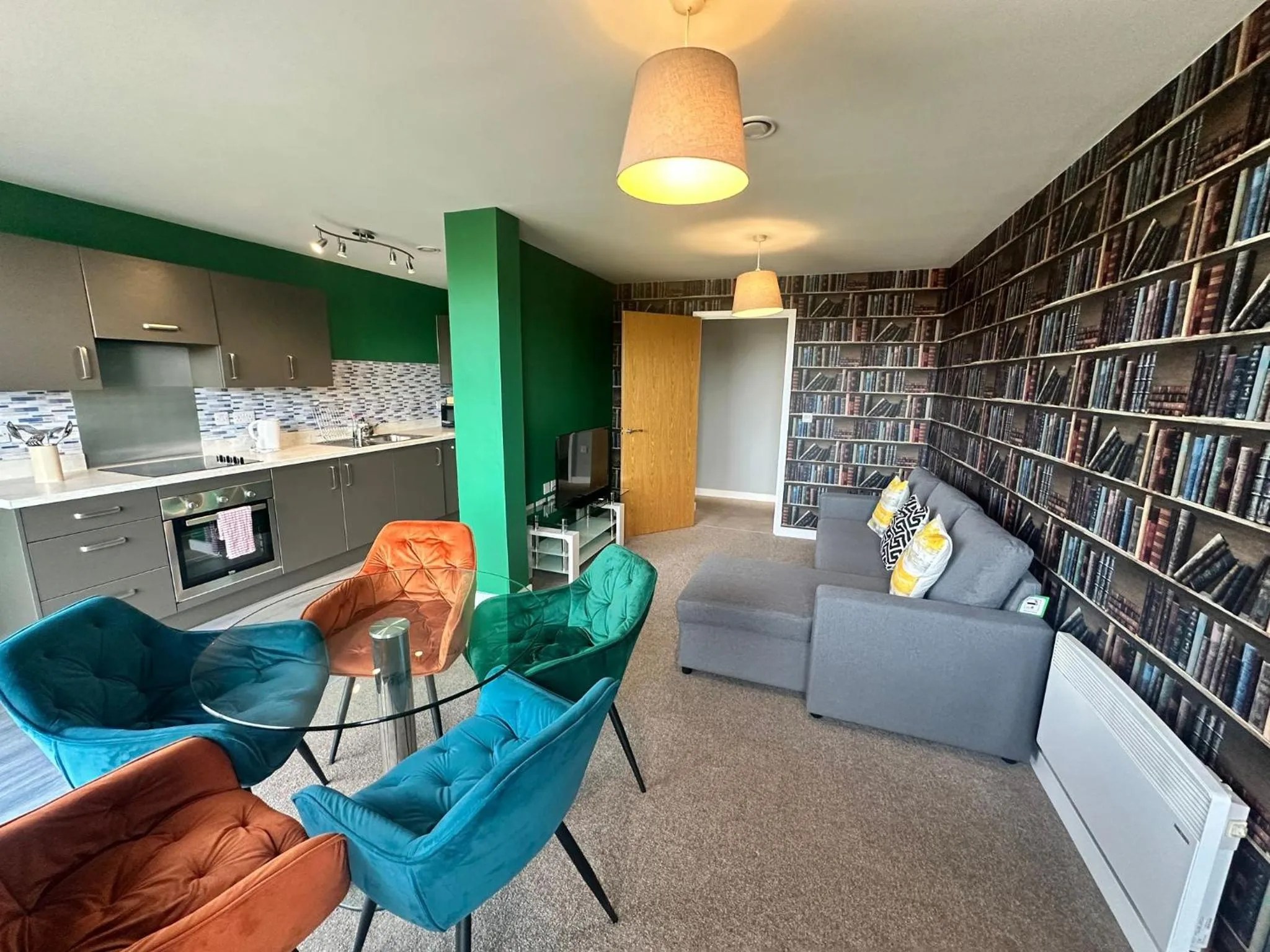 Adelphi Wharf Apartments by Beehosting