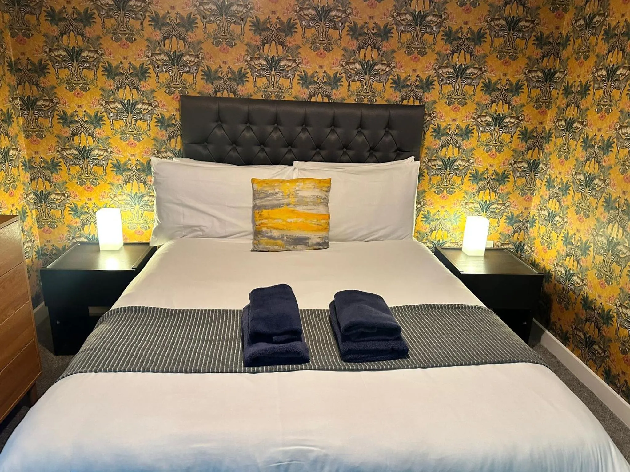 Bedroom, Bed in Adelphi Wharf Apartments by Beehosting