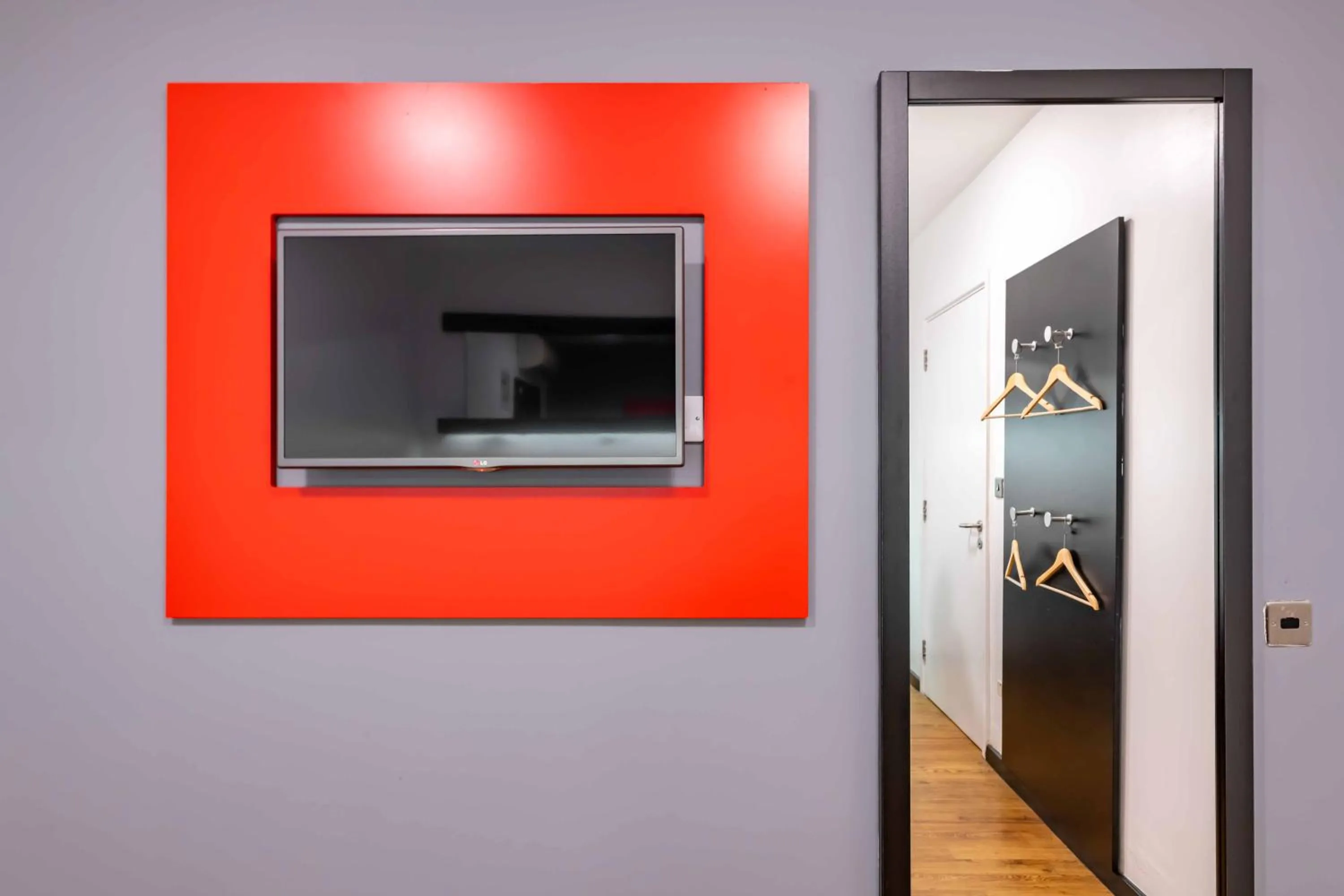 Bedroom in easyHotel Newcastle