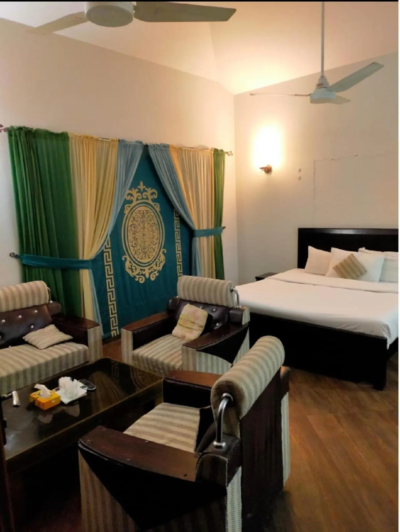 Living hub Guest House