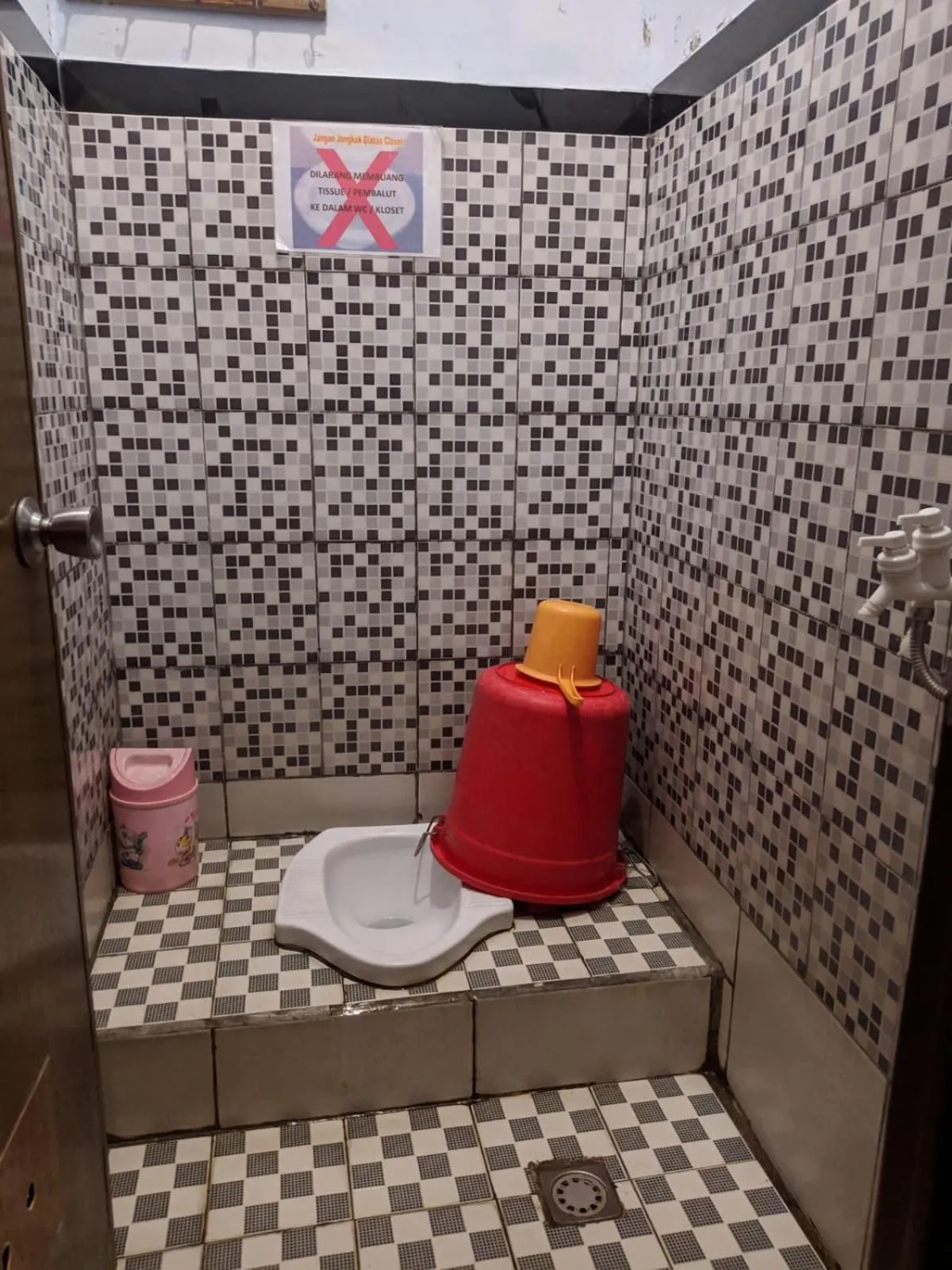 Bathroom in Dya Hotel Boyolali